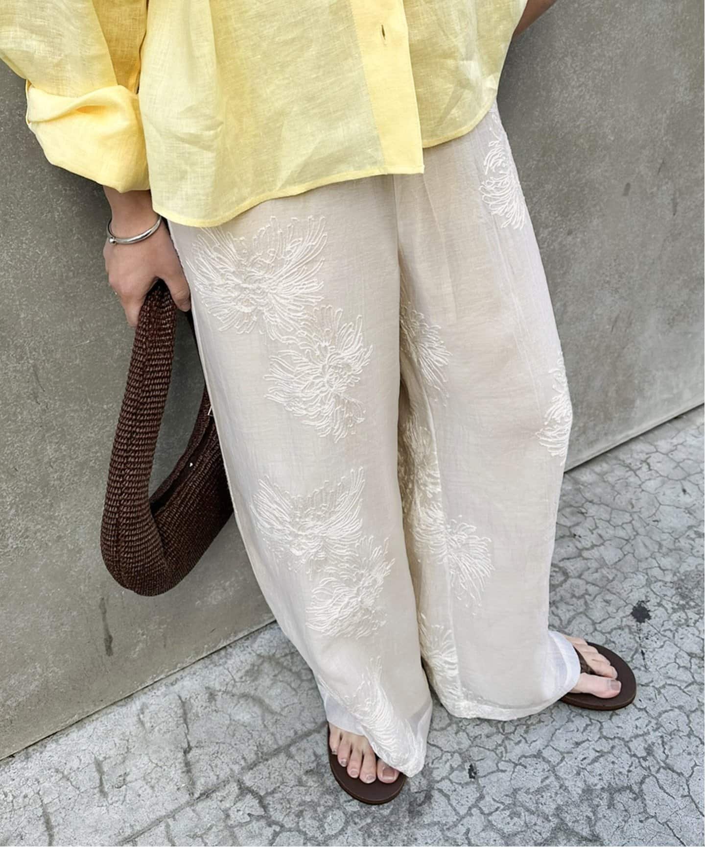 【ジャーナルスタンダード/JOURNAL STANDARD】の《追加2》シアーレースレイヤードパンツ インテリア・キッズ・メンズ・レディースファッション・服の通販 founy(ファニー) 　ファッション　Fashion　レディースファッション　WOMEN　パンツ　Pants　2025年　2025　2025春夏・S/S　Ss,Spring/Summer,2025　ホワイト|ID: prp329100004548601 ipo3291000000032422685