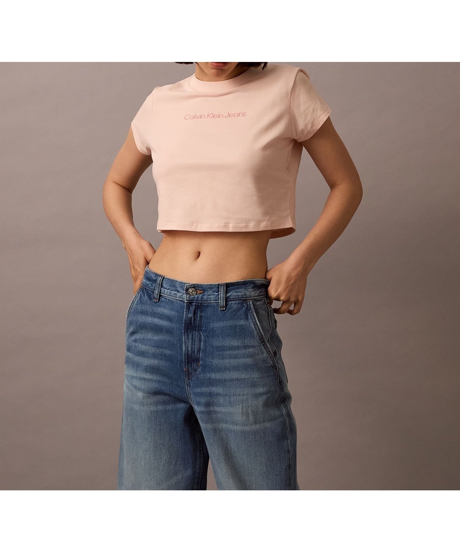 【カルバンクライン/Calvin Klein】の【公式ショップ】 カルバンクライン ベイビーTシャツ Calvin Klein Jeans 47AB817 インテリア・キッズ・メンズ・レディースファッション・服の通販 founy(ファニー) 　ファッション　Fashion　レディースファッション　WOMEN　トップス・カットソー　Tops/Tshirt　シャツ/ブラウス　Shirts/Blouses　ロング / Tシャツ　T-Shirts　Cloud Pink|ID: prp329100004548687 ipo3291000000032359678