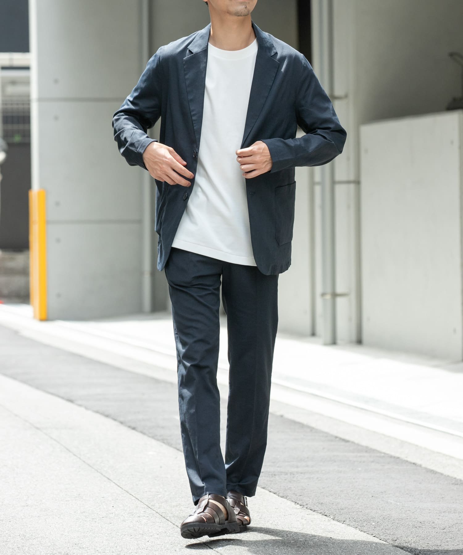 【アーバンリサーチ ロッソ/URBAN RESEARCH ROSSO / MEN】の『防シワ』『XLサイズあり』ハイパフォーマンスリネンセットアップ インテリア・キッズ・メンズ・レディースファッション・服の通販 founy(ファニー) 　ファッション　Fashion　メンズファッション　MEN　セットアップ　Setup/Men　インナー　Inner　カットソー　Cut And Sew　シェイプ　Shape　シューズ　Shoes　ショルダー　Shoulder　シンプル　Simple　ジャケット　Jacket　スニーカー　Sneakers　スマート　Smart　セットアップ　Set Up　センター　Center　テーパード　Tapered　パッチ　Patch　パフォーマンス　Performance　ベーシック　Basic　ポケット　Pocket　ポロシャツ　Polo Shirt　リネン　Linen　S/S・春夏　Ss・Spring/Summer　おすすめ　Recommend　夏　Summer　エレガント 上品　Elegant　ビジネス 仕事 通勤　Business　2025年　2025　2025春夏・S/S　Ss,Spring/Summer,2025　NAVY|ID: prp329100004548876 ipo3291000000032520766