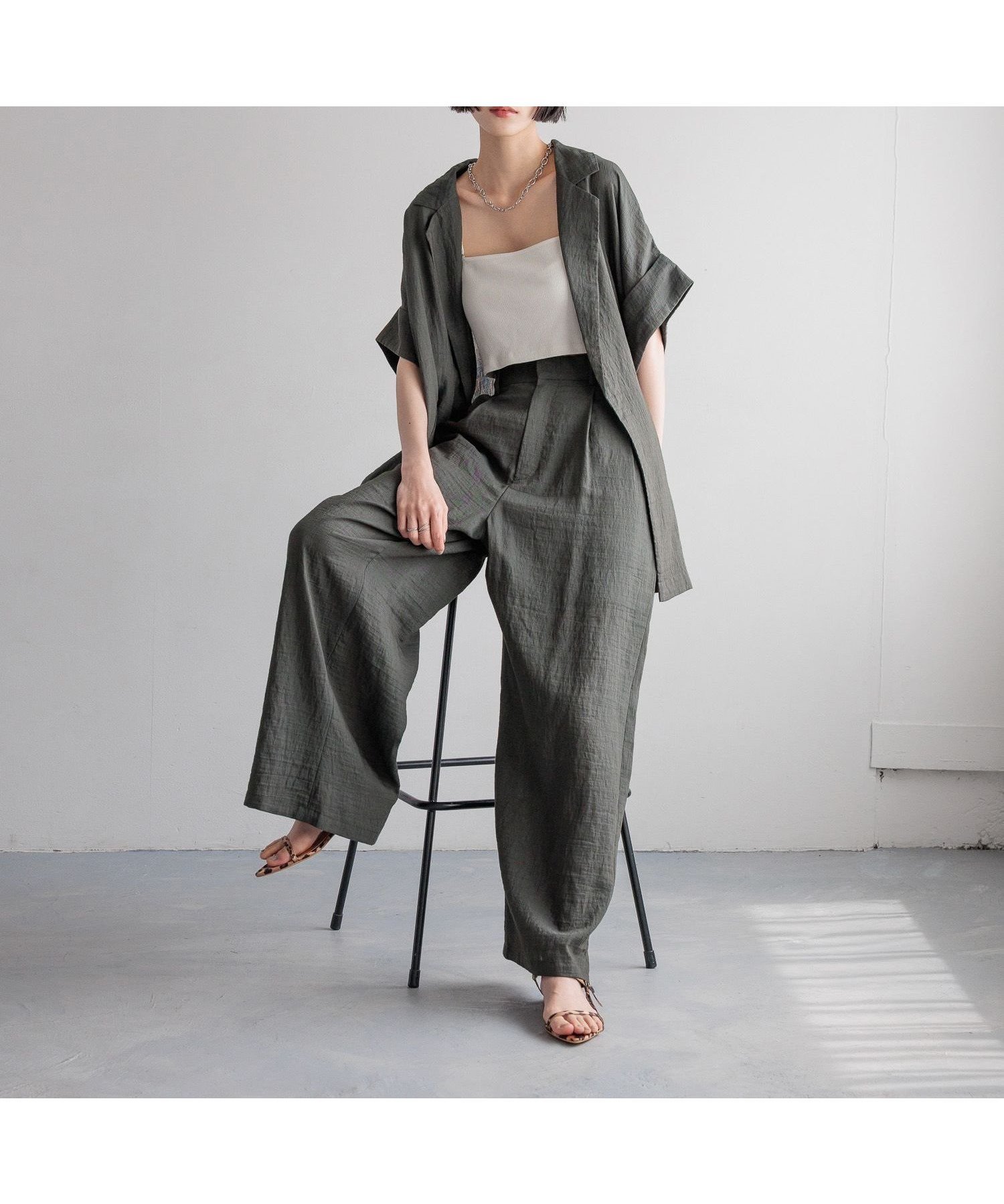 【ローリーズファーム/LOWRYS FARM】のノルマンディシアージャケット インテリア・キッズ・メンズ・レディースファッション・服の通販 founy(ファニー) 　ファッション　Fashion　レディースファッション　Fashion for Women　アウター　Coat / Outerwear Collection　レディースジャケット・軽アウター　Jackets　おすすめ　Recommended / Our Picks　キャミワンピース　Cami Dress, Slip Dress　シアー　Sheer, See-Through　ジャケット　Jacket, Outerwear　セットアップ　Set-Up, Coordinated Outfit　タンク　Tank Top, Sleeveless Top　フランス　France, French　ボトム　Bottoms, Lower Wear　リネン　Linen, Linen Fabric　夏　Summer　春　Spring　S/S・春夏　SS, Spring/Summer, Warm Season　チャコールグレー18|ID: prp329100004549033 ipo3291000000032702180