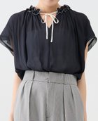 【ティアラ/Tiara】のバイカラーメローブラウス 人気、トレンドファッション・服の通販 founy(ファニー) ファッション Fashion レディースファッション Fashion for Women トップス・カットソー Cut & Sew Tops シャツ・ブラウス・オフィスカジュアル Elegant Blouses & Button-Ups フリル Frill, Ruffle モノトーン Monotone, Black and White リラックス Relax, Relaxed Fit エレガント 上品 Elegant 夏 Summer thumbnail ブラック|ID: prp329100004549613 ipo3291000000032712571