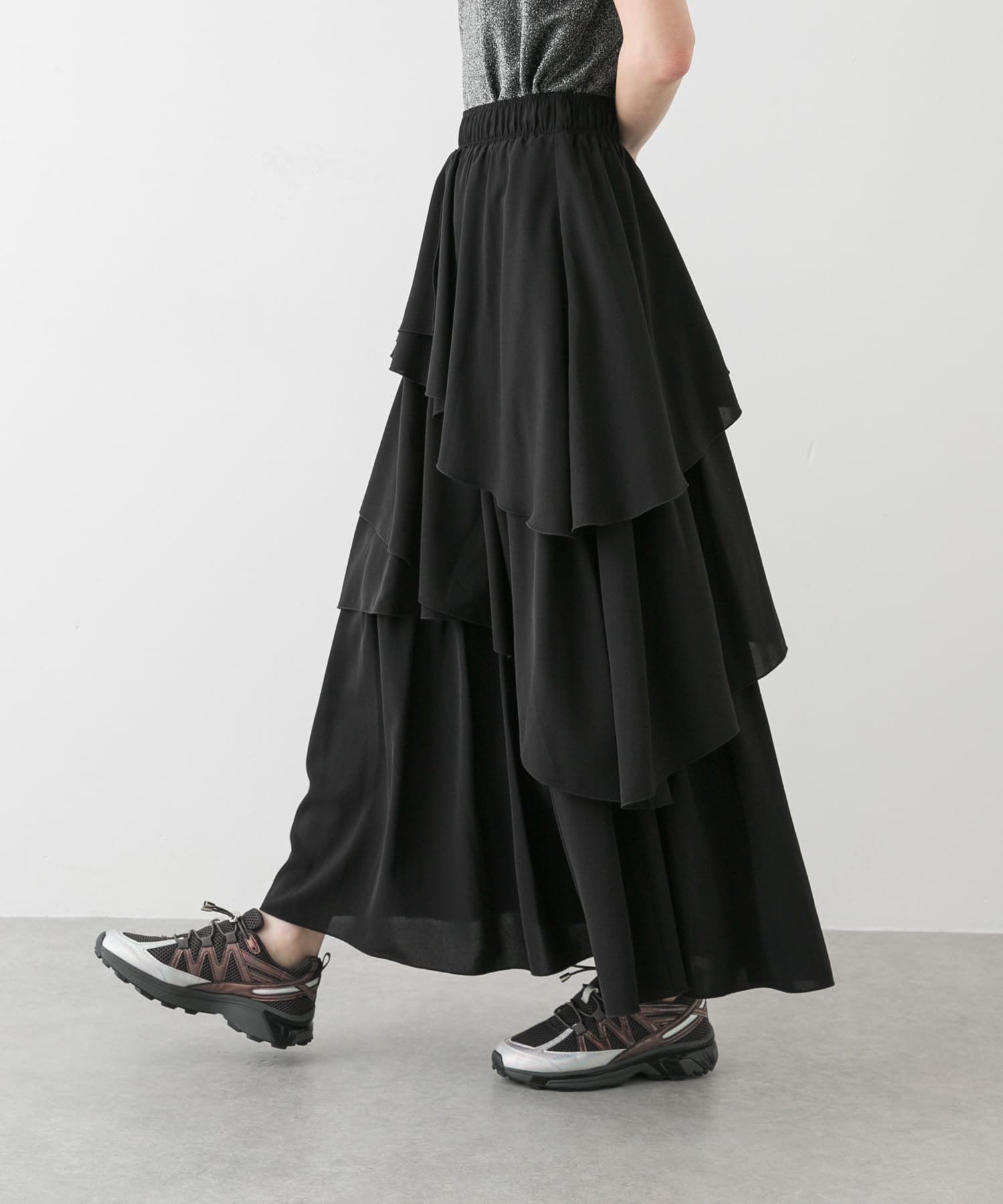 【センスオブプレイス/SENSE OF PLACE by URBAN RESEARCH】のアシメティアードスカート インテリア・キッズ・メンズ・レディースファッション・服の通販 founy(ファニー) 　ファッション　Fashion　レディースファッション　Fashion for Women　スカート　Skirts　ティアードスカート　Tiered Skirts　2025年　2025　2025春夏・S/S　Spring/Summer 2025 SS25　アシンメトリー　Asymmetrical Style　シンプル　Simple, Minimal　ティアード　Tiered, Tiered Style　バランス　Balance, Style Balance　夏　Summer　S/S・春夏　SS, Spring/Summer, Warm Season　BLACK|ID: prp329100004549756 ipo3291000000032590024