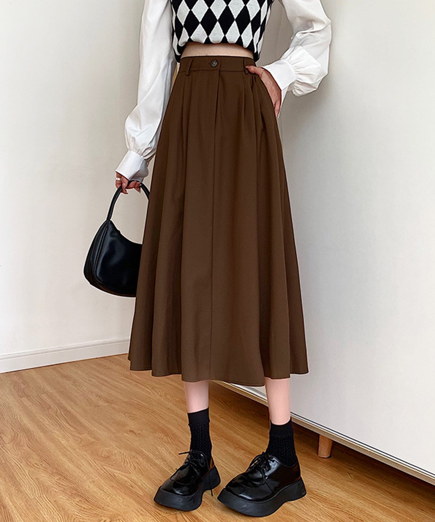 【アミュレット/Amulet】のミモレ丈タックスカート インテリア・キッズ・メンズ・レディースファッション・服の通販 founy(ファニー) 　ファッション　Fashion　レディースファッション　Ladies' Fashion Online　スカート　Skirt　シンプル　Simple　スニーカー　Sneakers　フロント　Front　ミモレ　Mimore　ブラウン|ID: prp329100004549867 ipo3291000000032655629