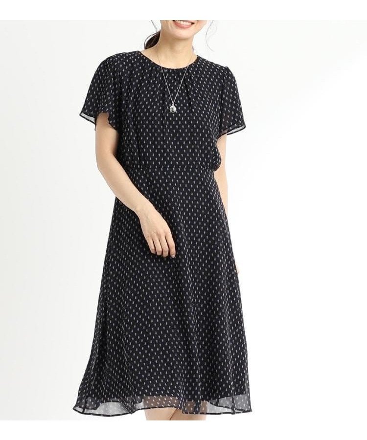 【リフレクト/Reflect】の【夏SALE/WEB先行カラーあり/マシンウォッシュ可】コツキ幾何柄ワンピース インテリア・キッズ・メンズ・レディースファッション・服の通販 founy(ファニー) 　ファッション　Fashion　レディースファッション　Fashion for Women　ワンピース　Dresses　シフォン　Chiffon, Lightweight Fabric　ジャケット　Jacket, Outerwear　ドレープ　Drape, Draping Fabric　フレア　Flare, Flared　フレアースリーブ　Flared Sleeve, Bell Sleeve　プリント　Print, Printed Pattern　ポケット　Pocket, Pocket Detail　エレガント 上品　Elegant　夏　Summer　ネイビー|ID: prp329100004550047 ipo3291000000032723450