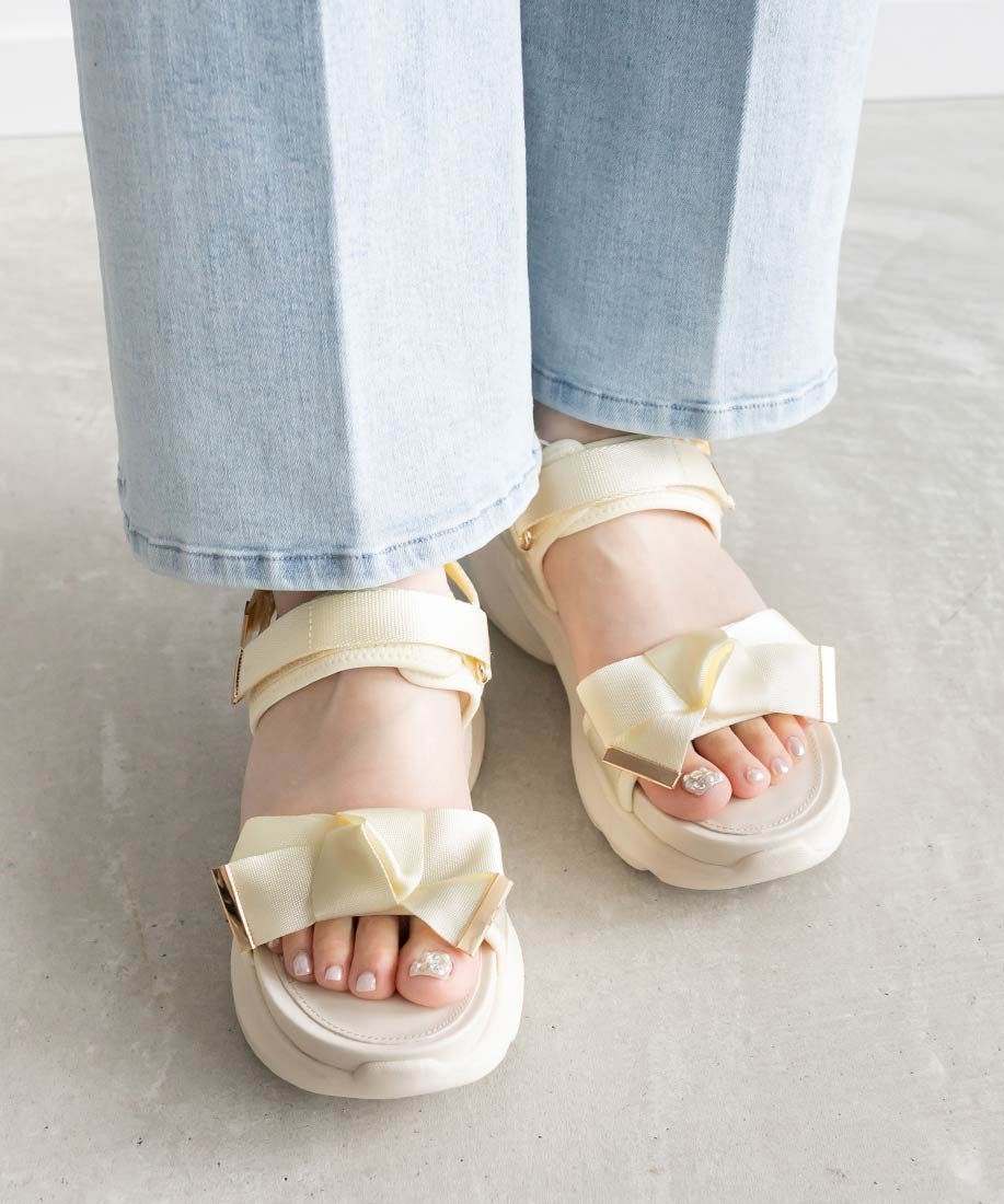 【ランダ/RANDA】のクロスノットリボンスポーツサンダル 人気、トレンドファッション・服の通販 founy(ファニー) 　ファッション　Fashion　レディースファッション　WOMEN　スポーツウェア　Sportswear　サンダル / ミュール　Sandals　クッション　Cushion　サンダル　Sandals　スポーツ　Sports　バランス　Balance　リボン　Ribbon　 other-1|ID: prp329100004550071 ipo3291000000032356138