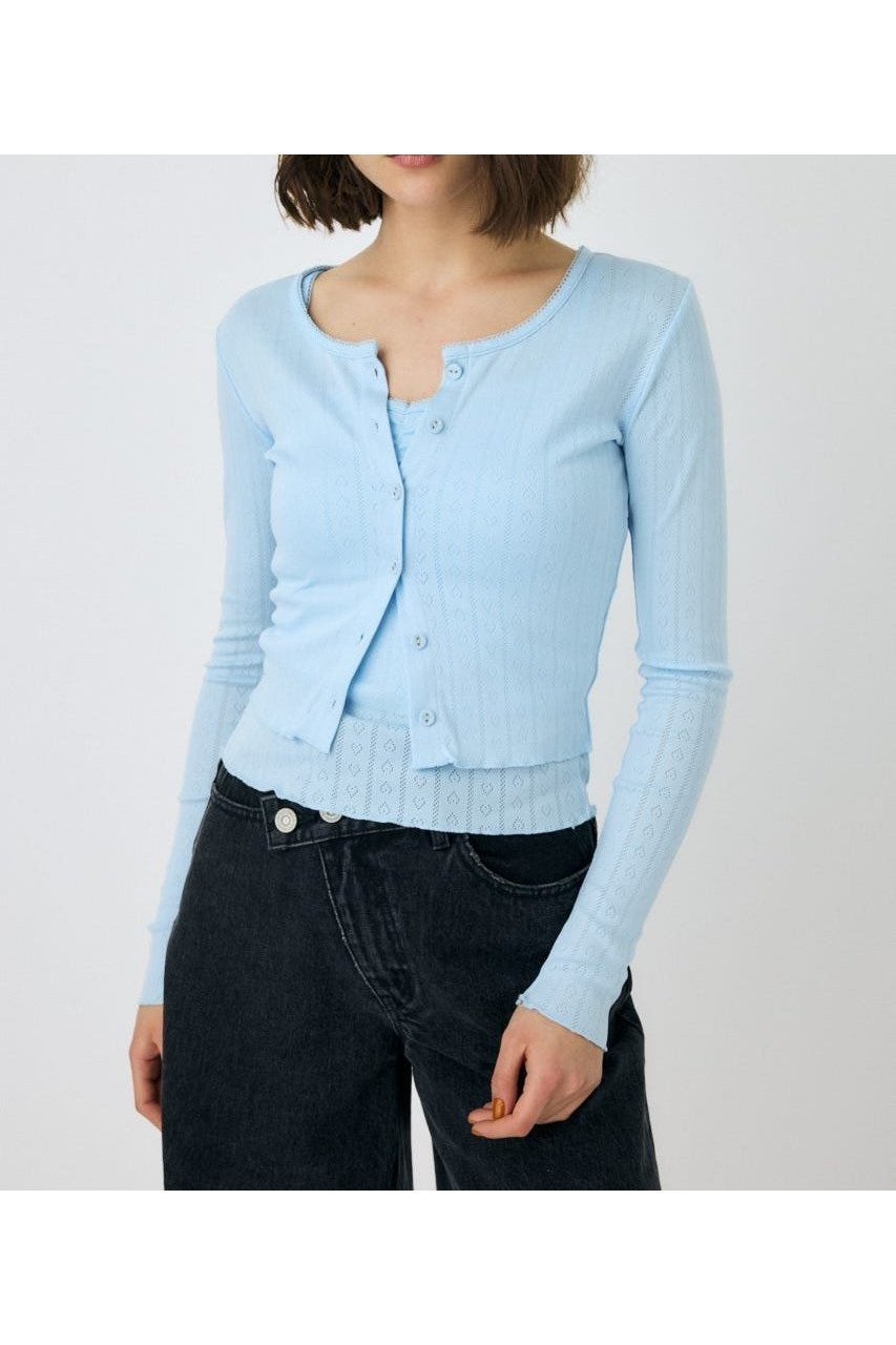 【マウジー/moussy】のEYELET U-NECK カーデ キャミ インテリア・キッズ・メンズ・レディースファッション・服の通販 founy(ファニー) 　ファッション　Fashion　レディースファッション　Fashion for Women　トップス・カットソー　Cut & Sew Tops　キャミソール&ノースリーブ　Camisoles & Sleeveless Tops　おすすめ　Recommended / Our Picks　アイレット　Eyelet Lace　カーディガン　Cardigan, Knitwear　キャミ　Camisole, Cami Top　キャミソール　Camisole, Spaghetti Strap Top　ギャザー　Gathered, Ruffled　コンパクト　Compact, Small Size　デニム　Denim, Jeans Material　トレンド　Trend, Trending Now　フェミニン　Feminine, Girly　レース　Lace, Lace Fabric　人気　Popular, Best Seller　再入荷　Restock / Back in Stock　L/BLU1|ID: prp329100004550114 ipo3291000000033716681