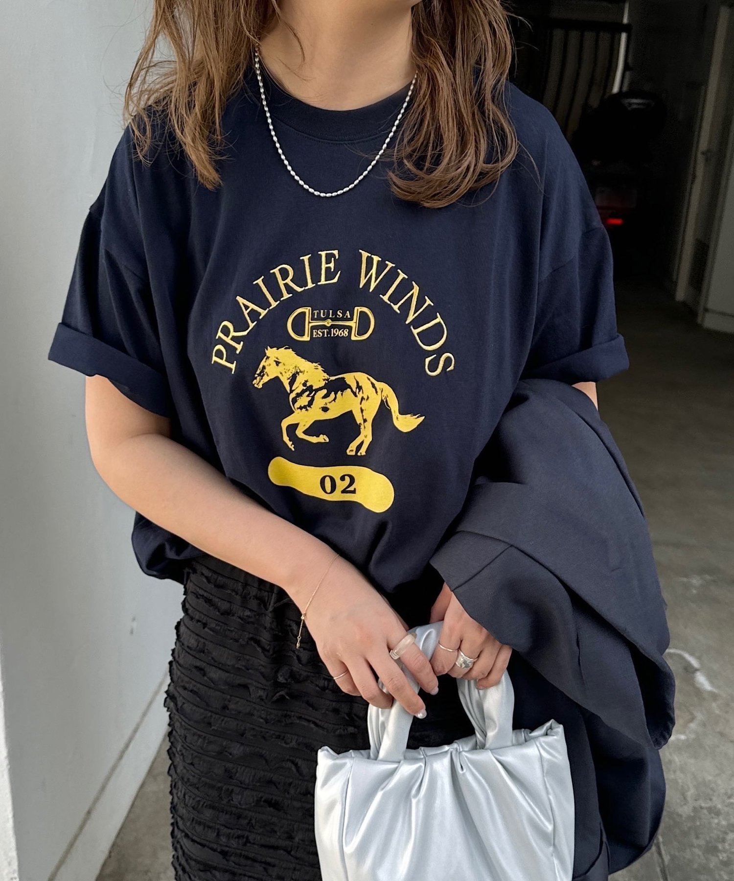 【ディスコート/Discoat】の【WEB限定】ロゴ刺繍モチーフプリントTシャツ《ユニセックス》 インテリア・キッズ・メンズ・レディースファッション・服の通販 founy(ファニー) 　ファッション　Fashion　レディースファッション　WOMEN　トップス・カットソー　Tops/Tshirt　シャツ/ブラウス　Shirts/Blouses　ロング / Tシャツ　T-Shirts　アメリカン　American　クラシカル　Classical　シンプル　Simple　フロント　Front　プリント　Print　モチーフ　Motif　ラウンド　Round　ヴィンテージ　Vintage　ネイビー|ID: prp329100004550165 ipo3291000000032341569