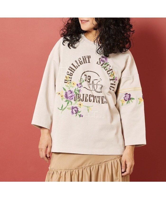 【フリークスストア/FREAK'S STORE】のクロスステッチフットボールTシャツ 25SS インテリア・キッズ・メンズ・レディースファッション・服の通販 founy(ファニー) 　ファッション　Fashion　レディースファッション　WOMEN　トップス・カットソー　Tops/Tshirt　シャツ/ブラウス　Shirts/Blouses　ロング / Tシャツ　T-Shirts　2024年　2024　2024-2025秋冬・A/W　Aw/Autumn/Winter/Fw/Fall/2024-2025　2025年　2025　2025春夏・S/S　Ss,Spring/Summer,2025　おすすめ　Recommend　コレクション　Collection　フラワー　Flower　モチーフ　Motif　リメイク　Remake　人気　Popularity　再入荷　Restock/Back In Stock/Re Arrival　夏　Summer　春　Spring　S/S・春夏　Ss・Spring/Summer　A/W・秋冬　Aw・Autumn/Winter・Fw・Fall-Winter　ベージュ|ID: prp329100004550174 ipo3291000000032282519