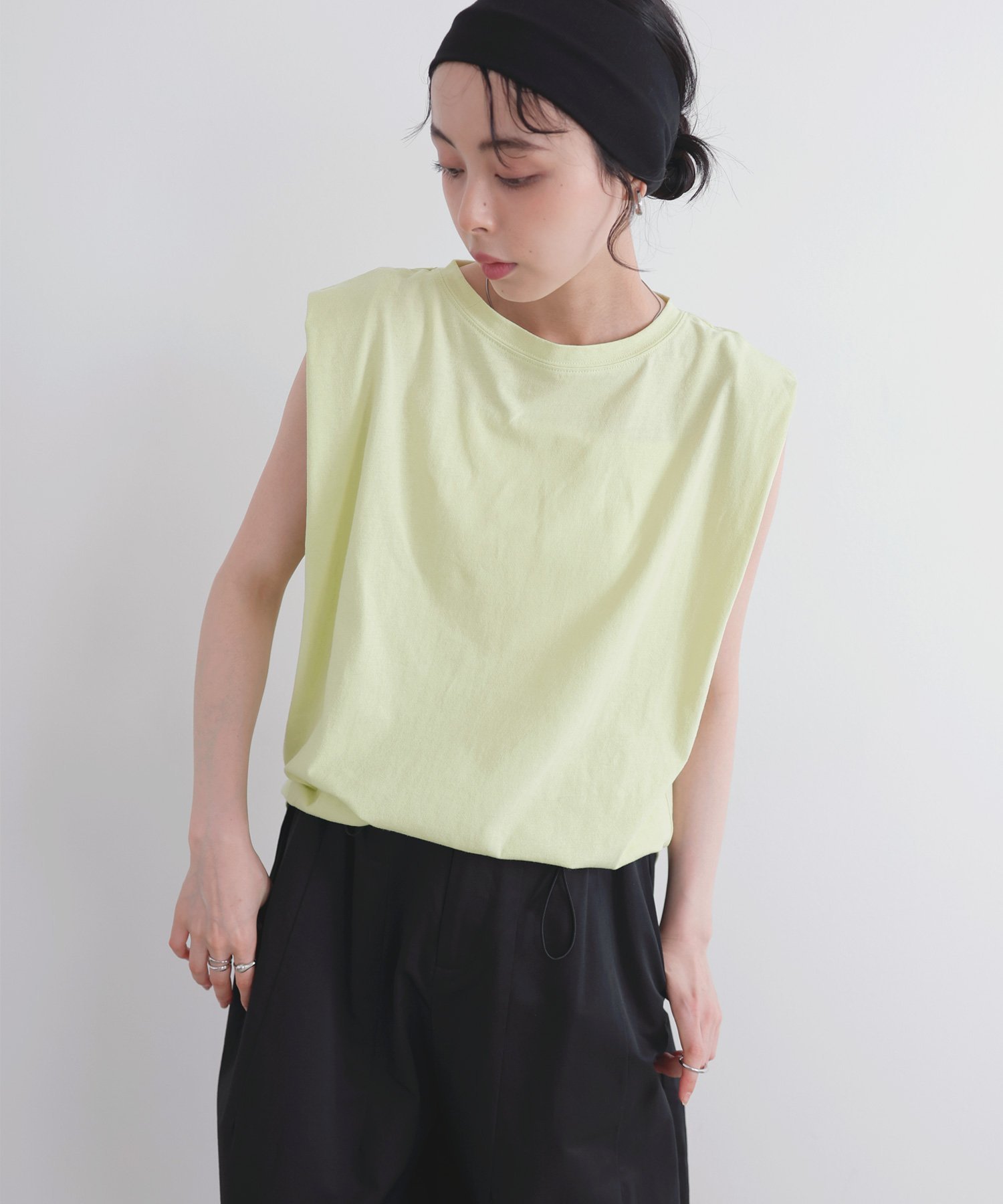 【リアン/Lian】のショルダータックトップス インテリア・キッズ・メンズ・レディースファッション・服の通販 founy(ファニー) 　ファッション　Fashion　レディースファッション　Ladies' Fashion Online　トップス・カットソー　Tops/Tshirt　ショルダー　Shoulder　グリーン|ID: prp329100004550299 ipo3291000000032606709