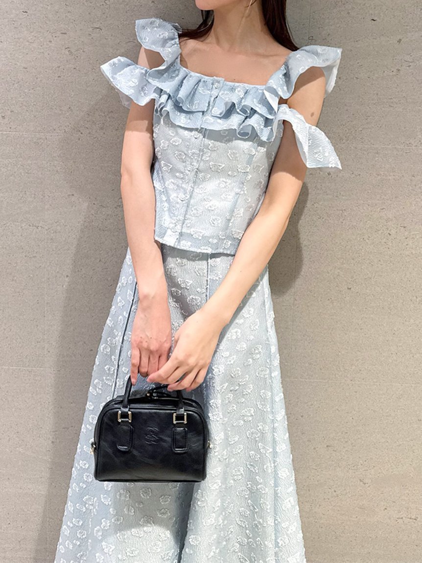 【スナイデル/SNIDEL】の【BOUQUET OF JOY】フラワージャガードブラウス インテリア・キッズ・メンズ・レディースファッション・服の通販 founy(ファニー) 　ファッション　Fashion　レディースファッション　Ladies' Fashion Online　トップス・カットソー　Tops/Tshirt　シャツ/ブラウス　Shirts/Blouses　オフショルダー　Off Shoulder　春　Spring　ショルダー　Shoulder　スクエア　Square　デコルテ　Decolletage　パープル　Purple　フラワー　Flower　フリル　Frills　ミックス　Mix　モチーフ　Motif　リボン　Ribbon　リュクス　Luxe　LBLU[081]|ID: prp329100004550466 ipo3291000000032672562