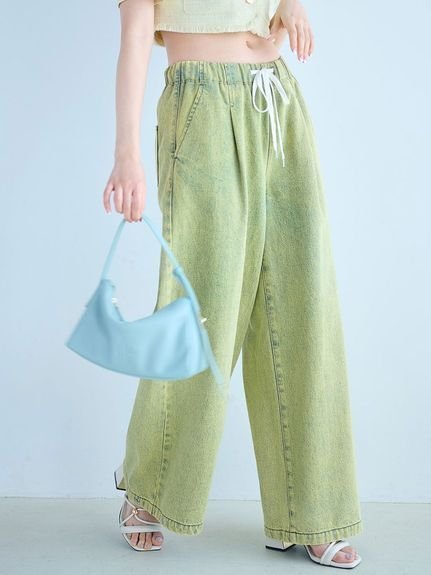 【リリーブラウン/Lily Brown】のワイドレッグイージーデニムパンツ インテリア・キッズ・メンズ・レディースファッション・服の通販 founy(ファニー) 　ファッション　Fashion　レディースファッション　Fashion for Women　パンツ　Pants & Trousers　デニムパンツ・ジーンズ・美脚デニム　Denim Jeans & Pants　イエロー　Yellow　インディゴ　Indigo Denim　ダメージ　Distressed, Destroyed　デニム　Denim, Jeans Material　ドット　Polka Dot, Dot Pattern　バランス　Balance, Style Balance　フィット　Fit, Slim Fit　ブリーチ　Bleach, Washed Finish　YEL[032]|ID: prp329100004550512 ipo3291000000032702351