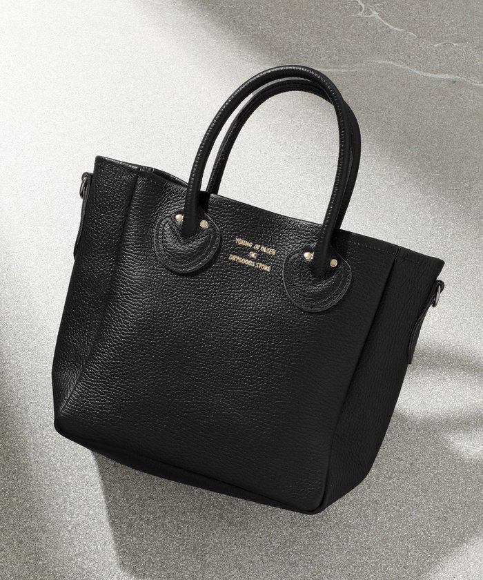【その他のブランド/Other】のYOUNG OLSEN/EMBOSSED LEATHER D TOTE S トートバッグ 日本製 ヤングアンドオルセン インテリア・キッズ・メンズ・レディースファッション・服の通販 founy(ファニー) https://founy.com/ ファッション Fashion レディースファッション WOMEN バッグ Bag 厚底 Platforms シンプル Simple スカーフ Scarf スキニー Skinny スラックス Slacks セットアップ Set Up 財布 Wallet チャーム Charm ティアードワンピース Tiered Dress デニム Denim 定番 Standard フォルム Form ポーチ Pouch ワイド Wide 日本製 Made In Japan エレガント 上品 Elegant ビジネス 仕事 通勤 Business |ID: prp329100004550553 ipo3291000000032236314