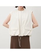 【ミラオーウェン/Mila Owen】のドロストユーティリティベスト 人気、トレンドファッション・服の通販 founy(ファニー) ファッション Fashion レディースファッション WOMEN アウター Coat Outerwear トップス・カットソー Tops/Tshirt ベスト/ジレ Gilets/Vests アウトドア Outdoor スタイリッシュ Stylish ダウン Down トレンド Trend バルーン Balloon フェミニン Feminine フロント Front ベスト Vest メタル Metal ロング Long エレガント 上品 Elegant thumbnail IVR[003]|ID: prp329100004550569 ipo3291000000032485478