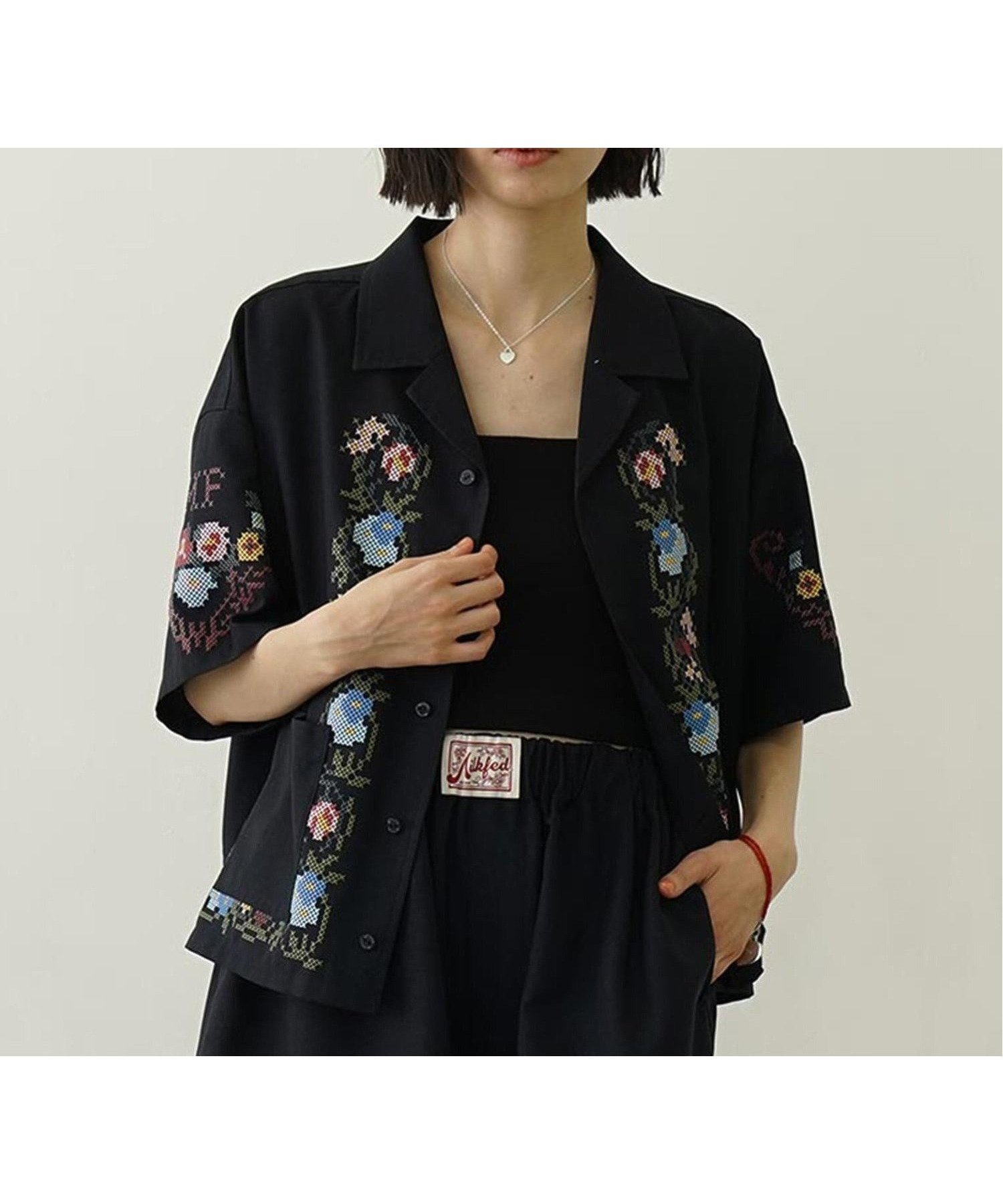 【ミルクフェド/MILKFED.】のCROSS STITCH STYLE SHIRT MILKFED. インテリア・キッズ・メンズ・レディースファッション・服の通販 founy(ファニー) 　ファッション　Fashion　レディースファッション　WOMEN　トップス・カットソー　Tops/Tshirt　シャツ/ブラウス　Shirts/Blouses　半袖　Short Sleeve　NAVY|ID: prp329100004550578 ipo3291000000032294730