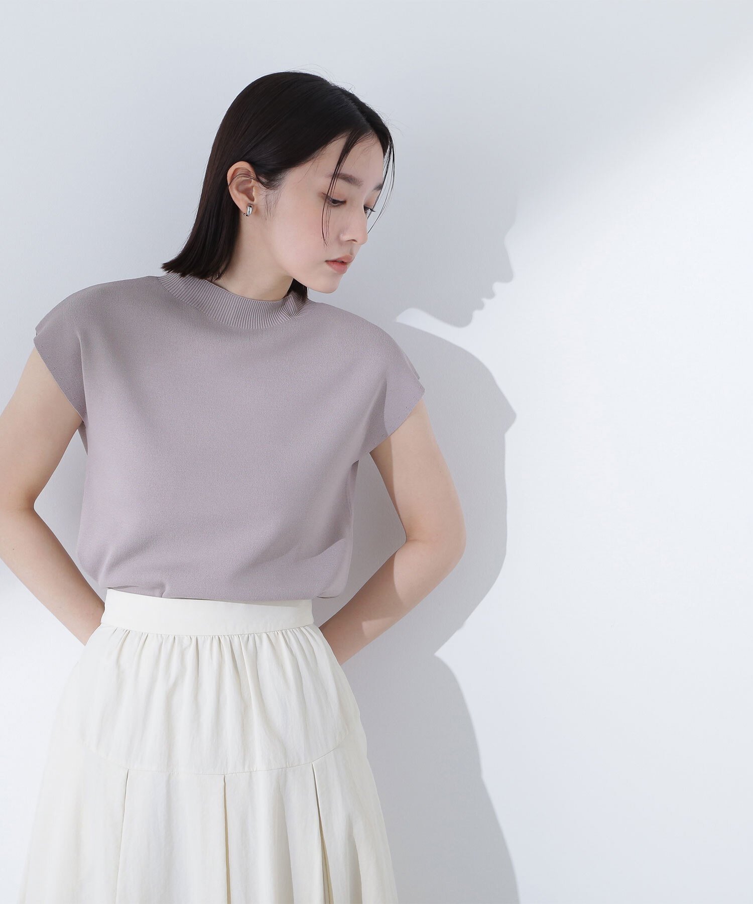 【ナチュラル ビューティー ベーシック/NATURAL BEAUTY BASIC】の総針ベーシックシリーズ モックネックニット インテリア・キッズ・メンズ・レディースファッション・服の通販 founy(ファニー) 　ファッション　Fashion　レディースファッション　Fashion for Women　トップス・カットソー　Cut & Sew Tops　ニット　Knit Tops & Sweaters　スリーブ　Sleeve, Long Sleeve / Short Sleeve　トレンド　Trend, Trending Now　フレンチ　French, French Style　ベーシック　Basic, Essential　定番　Standard, Basic Item　モカベージュ|ID: prp329100004550607 ipo3291000000033588449