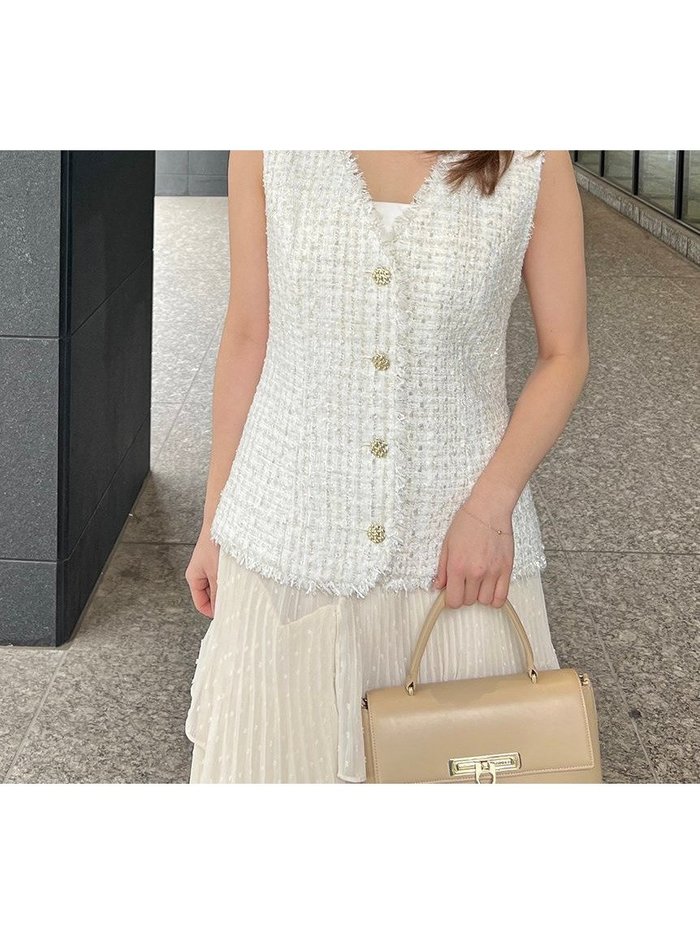 【スナイデル/SNIDEL】のサマーツイードジレ インテリア・キッズ・メンズ・レディースファッション・服の通販 founy(ファニー) https://founy.com/ ファッション Fashion レディースファッション Ladies' Fashion Online アウター Coat Outerwear トップス・カットソー Tops/Tshirt ベスト/ジレ Gilets/Vests おすすめ Recommend ウェーブ Wave サマー Summer ストレート Straight スパンコール Sequins ツイード Tweed デニム Denim フロント Front ミックス Mix リボン Ribbon リュクス Luxe エレガント 上品 Elegant 今季 This Season |ID: prp329100004550630 ipo3291000000032691955