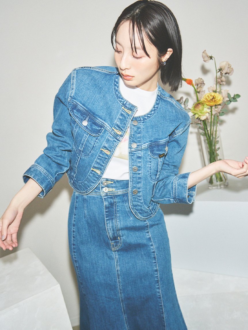 【セルフォード/CELFORD】の【CELFORD×Lee】デニムジャケット インテリア・キッズ・メンズ・レディースファッション・服の通販 founy(ファニー) 　ファッション　Fashion　レディースファッション　Fashion for Women　アウター　Coat / Outerwear Collection　レディースジャケット・軽アウター　Jackets　デニムジャケット / カジュアルアウター　Denim Jackets　コレクション　Collection, Seasonal Line　ジャケット　Jacket, Outerwear　デニム　Denim, Jeans Material　フィット　Fit, Slim Fit　フロント　Front, Front Design　ブルゾン　Blouson, Bomber Jacket　ヘムライン　Hemline, Bottom Cut　ラウンド　Round, Round Neck　レギュラー　Regular, Standard Fit　BLU[086]|ID: prp329100004550705 ipo3291000000033910789