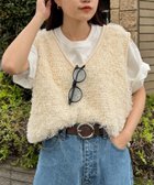 【チャオパニックティピー/CIAOPANIC TYPY】のループフリンジクロップド丈ベスト 人気、トレンドファッション・服の通販 founy(ファニー) ファッション Fashion レディースファッション WOMEN アウター Coat Outerwear トップス・カットソー Tops/Tshirt ベスト/ジレ Gilets/Vests インナー Inner キャミソール Camisole クロップド Cropped タンク Tank ベスト Vest おすすめ Recommend thumbnail オフホワイト|ID: prp329100004550728 ipo3291000000032375479