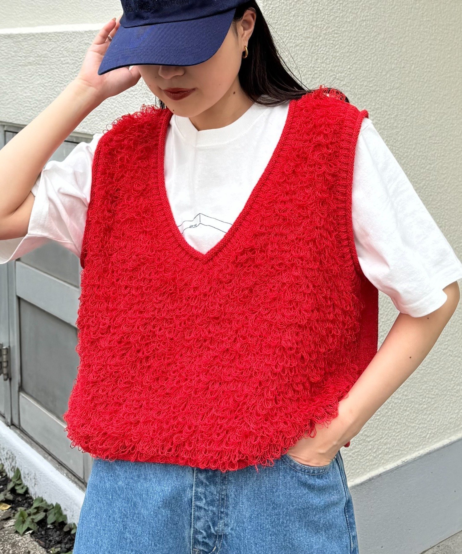【チャオパニックティピー/CIAOPANIC TYPY】のループフリンジクロップド丈ベスト インテリア・キッズ・メンズ・レディースファッション・服の通販 founy(ファニー) 　ファッション　Fashion　レディースファッション　WOMEN　アウター　Coat Outerwear　トップス・カットソー　Tops/Tshirt　ベスト/ジレ　Gilets/Vests　インナー　Inner　キャミソール　Camisole　クロップド　Cropped　タンク　Tank　ベスト　Vest　おすすめ　Recommend　レッド|ID: prp329100004550728 ipo3291000000032375482