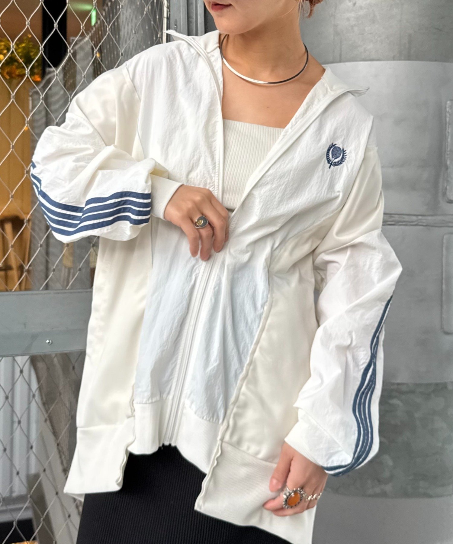 【チャオパニックティピー/CIAOPANIC TYPY】の【etsinta】リメイクジャージトラックジャケット 人気、トレンドファッション・服の通販 founy(ファニー) 　ファッション　Fashion　レディースファッション　WOMEN　アウター　Coat Outerwear　ジャケット　Jackets　キャミワンピース　Cami Dress　ジャケット　Jacket　デニム　Denim　トレンド　Trend　ハーフ　Half　ビッグ　Big　リメイク　Remake　おすすめ　Recommend　 other-1|ID: prp329100004550777 ipo3291000000032162395