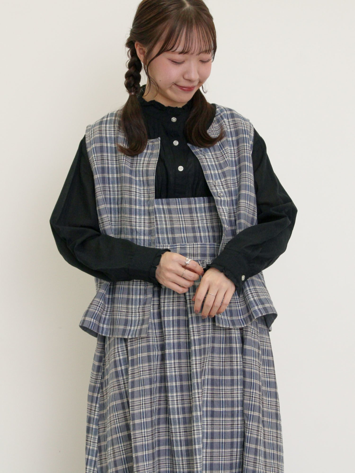 【サマンサモスモス/Samansa Mos2】の【Cross*Linen】並びボタンベスト インテリア・キッズ・メンズ・レディースファッション・服の通販 founy(ファニー) 　ファッション　Fashion　レディースファッション　WOMEN　アウター　Coat Outerwear　トップス・カットソー　Tops/Tshirt　ベスト/ジレ　Gilets/Vests　シンプル　Simple　ベスト　Vest　リネン　Linen　ネイビー|ID: prp329100004550831 ipo3291000000032362613