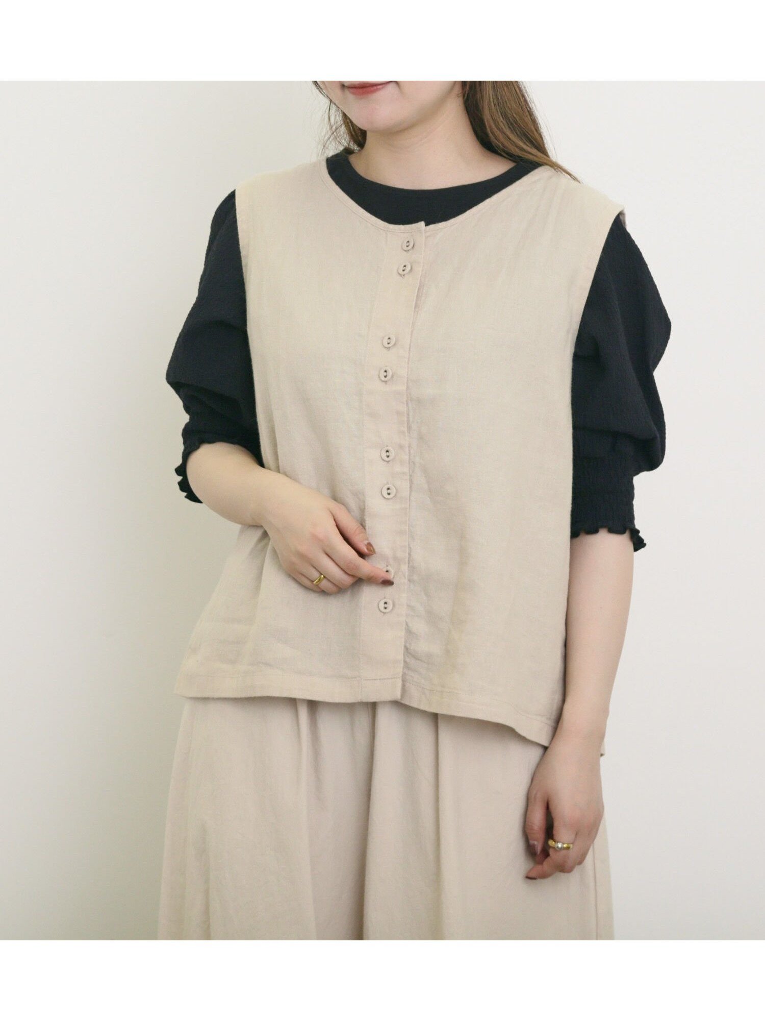 【サマンサモスモス/Samansa Mos2】の【Cross*Linen】並びボタンベスト インテリア・キッズ・メンズ・レディースファッション・服の通販 founy(ファニー) 　ファッション　Fashion　レディースファッション　WOMEN　アウター　Coat Outerwear　トップス・カットソー　Tops/Tshirt　ベスト/ジレ　Gilets/Vests　シンプル　Simple　ベスト　Vest　リネン　Linen　ベージュ|ID: prp329100004550831 ipo3291000000032362614