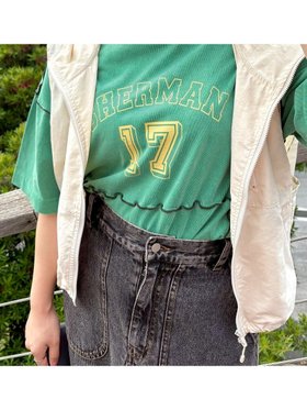 【サマンサモスモス/Samansa Mos2】のナイロンフードジップベスト 人気、トレンドファッション・服の通販 founy(ファニー) ファッション Fashion レディースファッション Fashion for Women アウター Coat / Outerwear Collection トップス・カットソー Cut & Sew Tops ベスト&ジレ / 重ね着スタイル Vests & Gilets ショート Short, Short Length バランス Balance, Style Balance ポケット Pocket, Pocket Detail 軽量 Lightweight, Ultra Light |ID:prp329100004550837