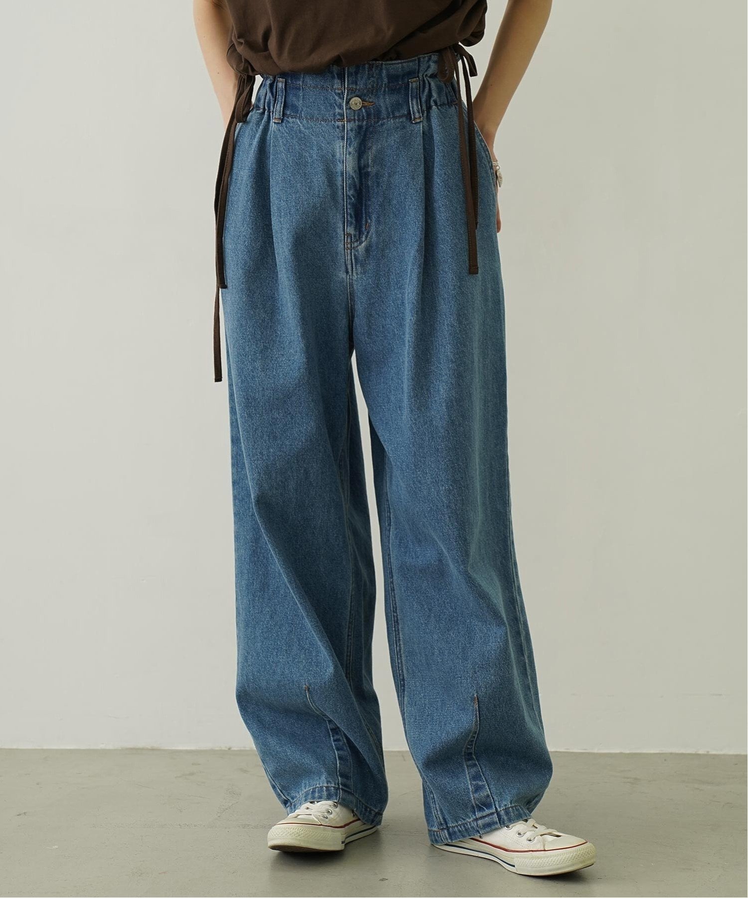 【ミルクフェド/MILKFED.】のTUCK DENIM PANTS MILKFED. 人気、トレンドファッション・服の通販 founy(ファニー) 　ファッション　Fashion　レディースファッション　WOMEN　パンツ　Pants　デニムパンツ　Denim Pants　デニム　Denim　フェミニン　Feminine　フロント　Front　ラウンド　Round　ルーズ　Loose　 other-1|ID: prp329100004550869 ipo3291000000032250340