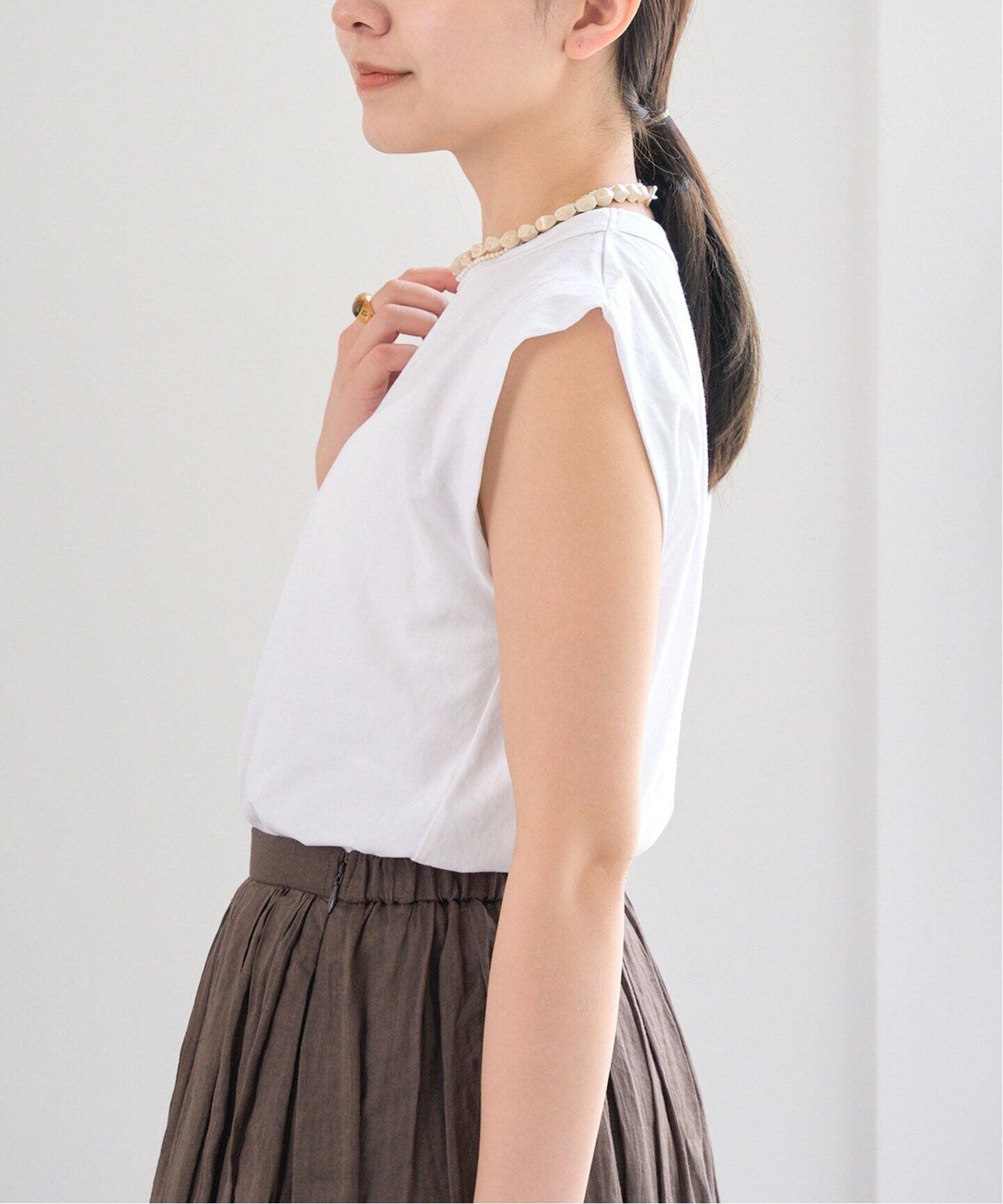 【イエナ/IENA】のATON/エイトン FRESCA SINGLE JERSEY ノースリーブ インテリア・キッズ・メンズ・レディースファッション・服の通販 founy(ファニー) 　ファッション　Fashion　レディースファッション　Fashion for Women　トップス・カットソー　Cut & Sew Tops　キャミソール&ノースリーブ　Camisoles & Sleeveless Tops　インド　Indian Textile　カットソー　Cut and Sewn Top　サマー　Summer, Summer Style　ノースリーブ　Sleeveless, No-Sleeve　人気　Popular, Best Seller　別注　Limited Edition, Custom Order　ホワイト|ID: prp329100004551783 ipo3291000000033195535