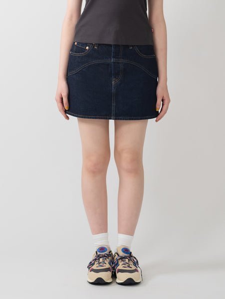 【リーバイス/Levis】のICON デニム スカート ダークインディゴ 人気、トレンドファッション・服の通販 founy(ファニー) 　ファッション　Fashion　レディースファッション　Fashion for Women　スカート　Skirts　ウエスタン　Western Style　ジーンズ　Jeans, Denim Pants　デニム　Denim, Jeans Material　ポケット　Pocket, Pocket Detail　ヨーク　Yoke, Yoke Design　人気　Popular, Best Seller　 other-1|ID: prp329100004551826 ipo3291000000033192824