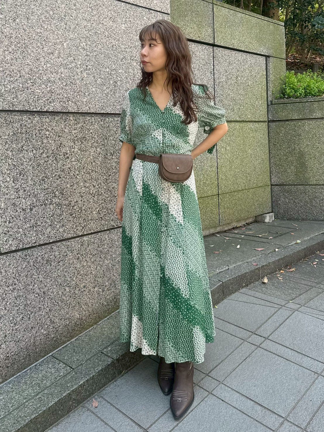 【リリーブラウン/Lily Brown】のフラワープリントフレアワンピース インテリア・キッズ・メンズ・レディースファッション・服の通販 founy(ファニー) 　ファッション　Fashion　レディースファッション　Ladies' Fashion Online　ワンピース　Dress　インナー　Inner　カフス　Cuffs　キャミソール　Camisole　クッション　Cushion　フレア　Flare　プリント　Print　リボン　Ribbon　エレガント 上品　Elegant　GRN[024]|ID: prp329100004551873 ipo3291000000032690763