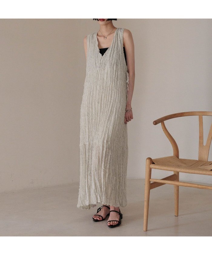 【ローリーズファーム/LOWRYS FARM】のクリンクルリボンワンピース インテリア・キッズ・メンズ・レディースファッション・服の通販 founy(ファニー) https://founy.com/ ファッション Fashion レディースファッション Fashion for Women ワンピース Dresses おすすめ Recommended / Our Picks エアリー Airy Texture カーディガン Cardigan, Knitwear シフォン Chiffon, Lightweight Fabric ノースリーブ Sleeveless, No-Sleeve リボン Ribbon, Bow ロング Long, Long-Length |ID: prp329100004551947 ipo3291000000032669251