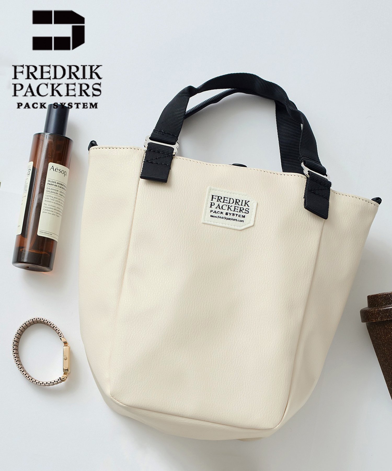 【セットアップセブン/SETUP7】のFREDRIK PACKERS/【SETUP7 別注!】オールシーズン・オールシーン活躍のミニトート◎ MISSION TOTE XS ECO LEATHER limited ユニセックス ギフト プレゼント インテリア・キッズ・メンズ・レディースファッション・服の通販 founy(ファニー) 　ファッション　Fashion　レディースファッション　Fashion for Women　セットアップ　Matching Sets　バッグ　Bags　ショルダー　Shoulder, Shoulder Strap　スラックス　Slacks, Dress Pants　セットアップ　Set-Up, Coordinated Outfit　財布　Wallet, Purse　チェック　Check, Plaid, Tartan　ティアードワンピース　Tiered Dress, Flared Dress　トレンド　Trend, Trending Now　トレーナー　Sweatshirt, Trainer　人気　Popular, Best Seller　プリーツ　Pleats, Pleated　別注　Limited Edition, Custom Order　マーメイド　Mermaid, Fishtail Silhouette　ラップ　Wrap, Wrap Design　リアル　Real, Realistic　再入荷　Restock / Back in Stock　送料無料　Free Shipping　エレガント 上品　Elegant　ギフト プレゼント　Gift / Present　IVO|ID: prp329100004552039 ipo3291000000033547727