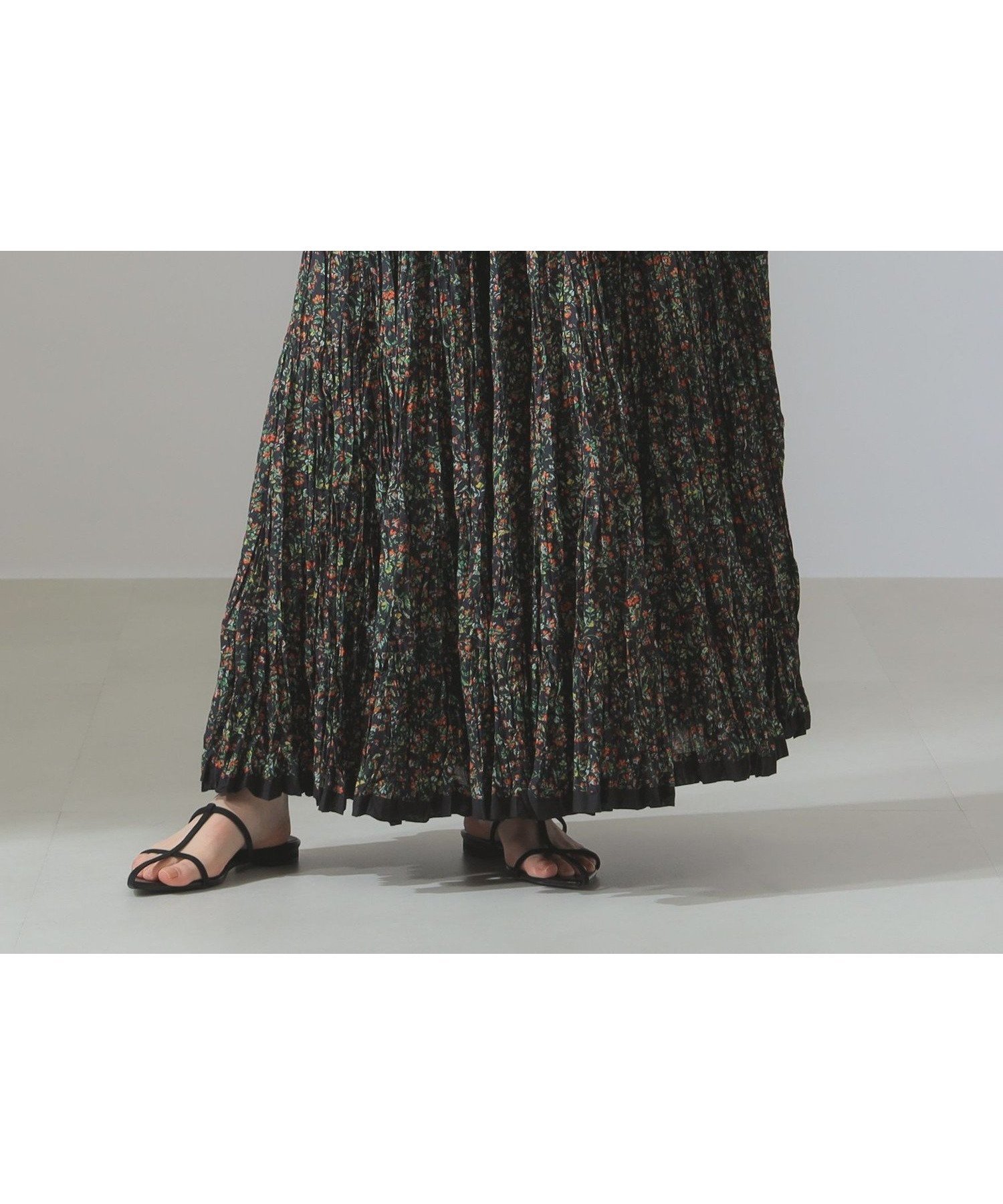 【デミルクス ビームス/Demi-Luxe BEAMS】の【別注】MARIHA / 草原の虹 プリント スカート インテリア・キッズ・メンズ・レディースファッション・服の通販 founy(ファニー) 　ファッション　Fashion　レディースファッション　WOMEN　スカート　Skirt　おすすめ　Recommend　エアリー　Airy　ギャザー　Gather　サンダル　Sandals　シンプル　Simple　スニーカー　Sneakers　プリント　Print　別注　Special Order　ORANGE/BLACK|ID: prp329100004552132 ipo3291000000032253407