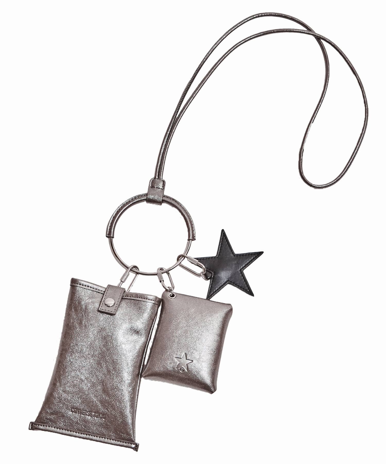 【コンバーストウキョウ/CONVERSE TOKYO】のMETALLIC MULTI RING SHOULDER BAG インテリア・キッズ・メンズ・レディースファッション・服の通販 founy(ファニー) 　ファッション　Fashion　レディースファッション　Fashion for Women　バッグ　Bags　キーホルダー　Keychain, Key Holder　クラッシュ　Distressed, Crashed Style　ショルダー　Shoulder, Shoulder Strap　スマホケース　Smartphone Case　トレンド　Trend, Trending Now　シルバー系その他|ID: prp329100004552137 ipo3291000000032701499