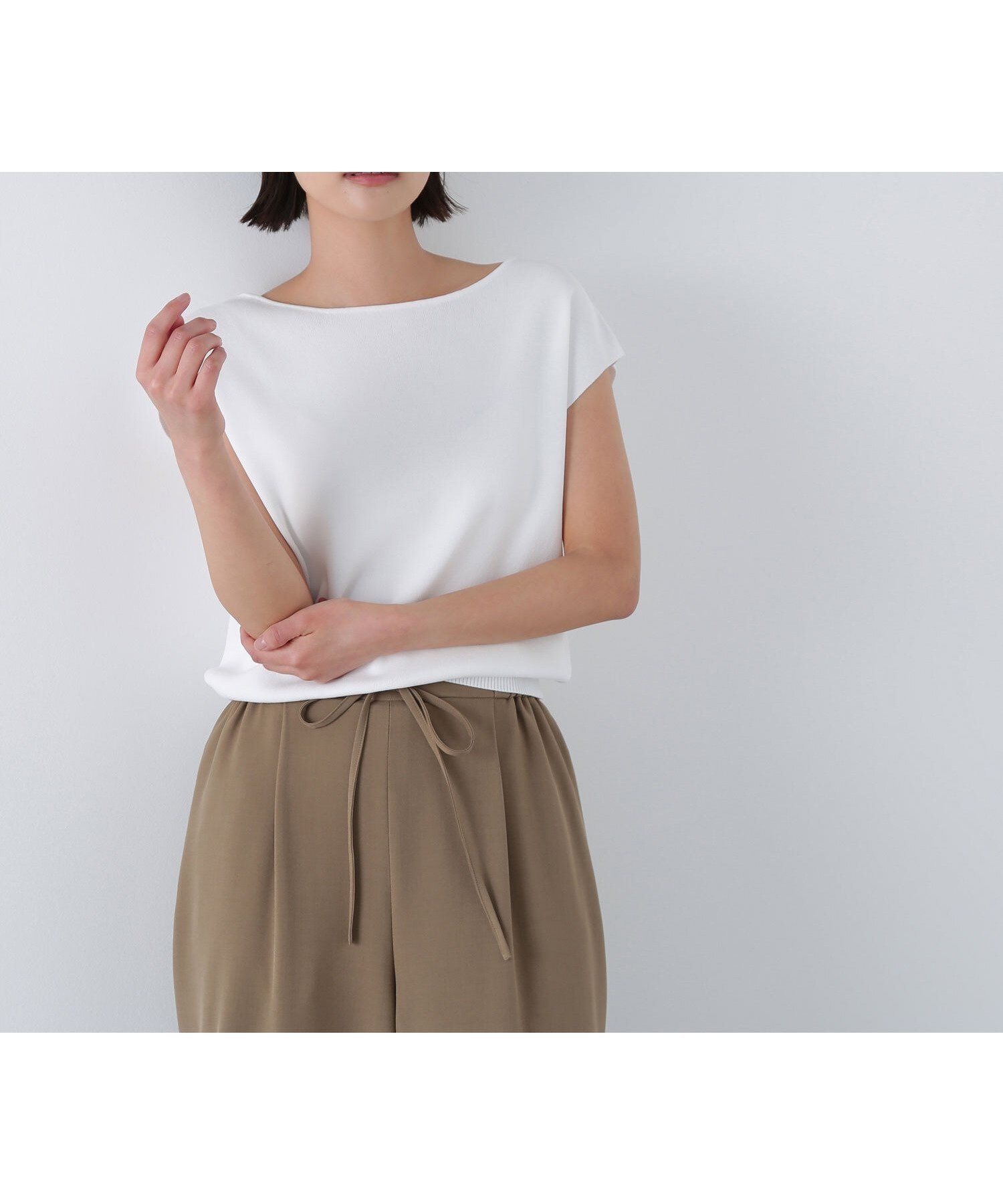 【ナチュラル ビューティー ベーシック/NATURAL BEAUTY BASIC】の総針ベーシックシリーズ ボートネックニット インテリア・キッズ・メンズ・レディースファッション・服の通販 founy(ファニー) 　ファッション　Fashion　レディースファッション　Fashion for Women　トップス・カットソー　Cut & Sew Tops　ニット　Knit Tops & Sweaters　オレンジ　Orange　スリーブ　Sleeve, Long Sleeve / Short Sleeve　フレンチ　French, French Style　ベーシック　Basic, Essential　モックネック　Mock Neck, Short Turtleneck　定番　Standard, Basic Item　オフホワイト1|ID: prp329100004552153 ipo3291000000032899080