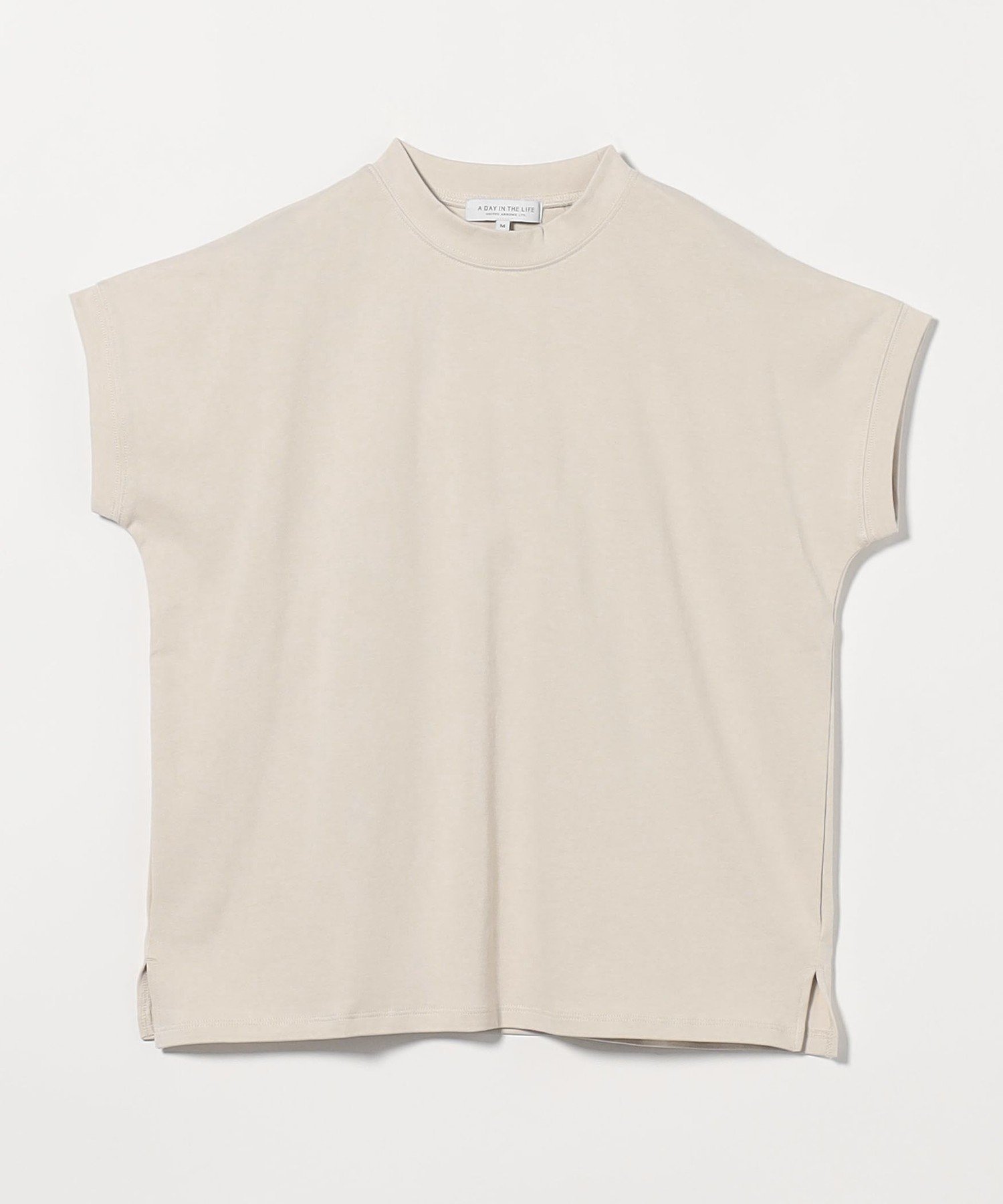 【ユナイテッドアローズ/UNITED ARROWS】のハイネック フレンチスリーブ Tシャツ A DAY IN THE LIFE インテリア・キッズ・メンズ・レディースファッション・服の通販 founy(ファニー) 　ファッション　Fashion　レディースファッション　Fashion for Women　トップス・カットソー　Cut & Sew Tops　シャツ・ブラウス・オフィスカジュアル　Elegant Blouses & Button-Ups　ロングTシャツ・Tシャツ　Longline T-Shirts & Tees　シンプル　Simple, Minimal　スリーブ　Sleeve, Long Sleeve / Short Sleeve　トレンド　Trend, Trending Now　定番　Standard, Basic Item　ハイネック　High Neck, Mock Neck　バランス　Balance, Style Balance　フレンチ　French, French Style　ボーダー　Border, Stripe　おすすめ　Recommended / Our Picks　夏　Summer　BEIGE|ID: prp329100004552413 ipo3291000000033570742