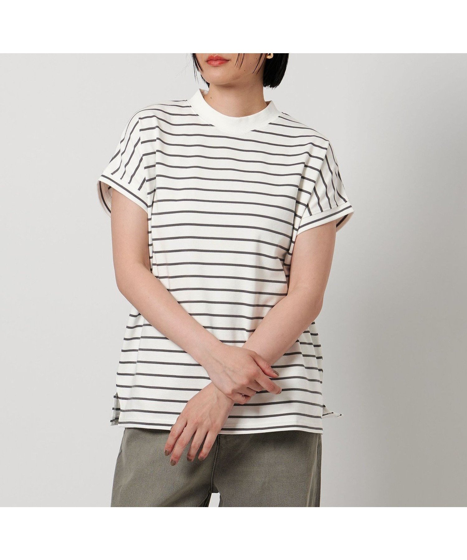 【ユナイテッドアローズ/UNITED ARROWS】のハイネック フレンチスリーブ Tシャツ A DAY IN THE LIFE インテリア・キッズ・メンズ・レディースファッション・服の通販 founy(ファニー) 　ファッション　Fashion　レディースファッション　Fashion for Women　トップス・カットソー　Cut & Sew Tops　シャツ・ブラウス・オフィスカジュアル　Elegant Blouses & Button-Ups　ロングTシャツ・Tシャツ　Longline T-Shirts & Tees　シンプル　Simple, Minimal　スリーブ　Sleeve, Long Sleeve / Short Sleeve　トレンド　Trend, Trending Now　定番　Standard, Basic Item　ハイネック　High Neck, Mock Neck　バランス　Balance, Style Balance　フレンチ　French, French Style　ボーダー　Border, Stripe　おすすめ　Recommended / Our Picks　夏　Summer　その他2|ID: prp329100004552413 ipo3291000000033570745