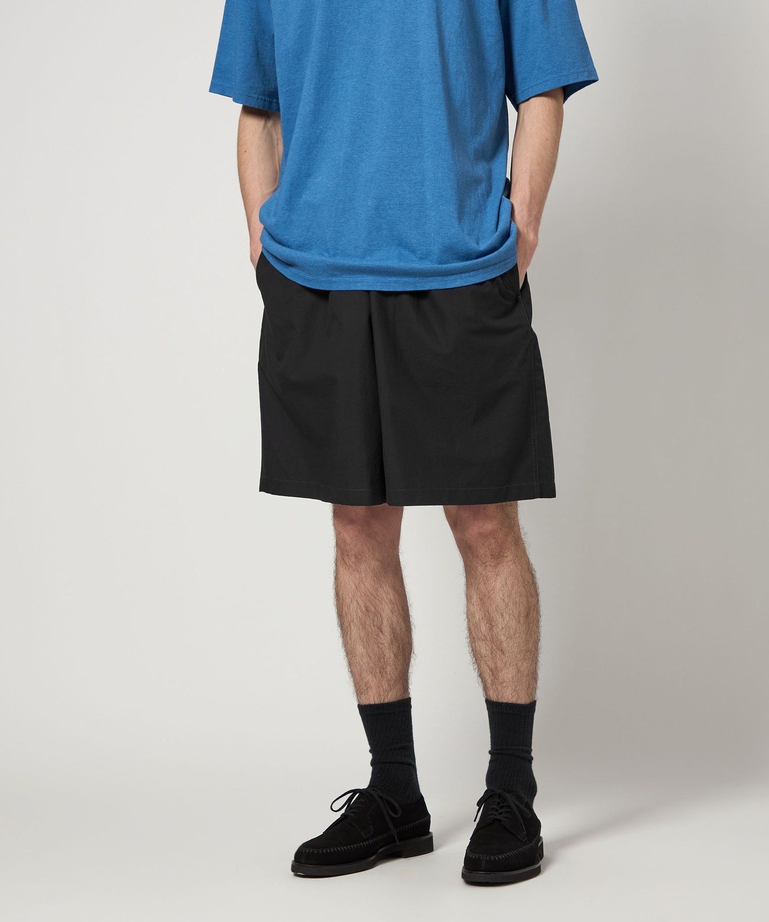 【ビューティ&ユース ユナイテッドアローズ/BEAUTY&YOUTH / UNITED ARROWS / MEN】のSteven Alan C/LNN オーバー イージー ショート パンツ インテリア・キッズ・メンズ・レディースファッション・服の通販 founy(ファニー) 　ファッション　Fashion　メンズファッション　Men's Style Online　ボトムス　Bottoms/Men　ハーフ / ショートパンツ　Short Pants　コンパクト　Compact　シャーリング　Shirring　ショート　Short　タイプライター　Typewriter　ドローコード　Draw Cord　バランス　Balance　フォルム　Form　ポケット　Pocket　リラックス　Relax　BLACK|ID: prp329100004552645 ipo3291000000032672774