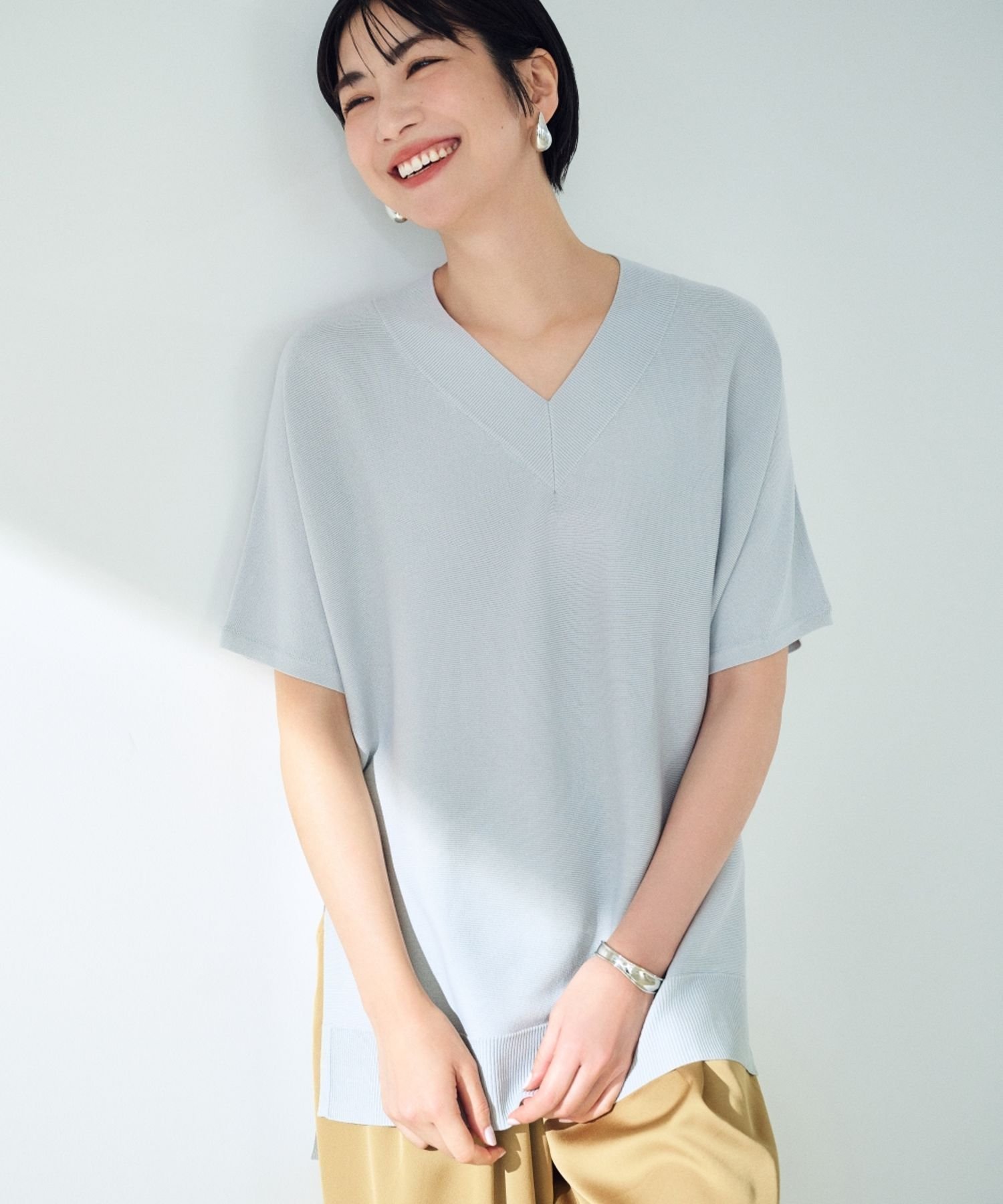 【エルーラ/Elura】の第三弾ニット入荷! 華奢見えドルマンVネックニット/492597 インテリア・キッズ・メンズ・レディースファッション・服の通販 founy(ファニー) 　ファッション　Fashion　レディースファッション　WOMEN　トップス・カットソー　Tops/Tshirt　ニット　Knit Tops　Vネック　V-Neck　洗える　Washable　デコルテ　Decolletage　人気　Popularity　おすすめ　Recommend　夏　Summer　アイスグレー12|ID: prp329100004552959 ipo3291000000032354292