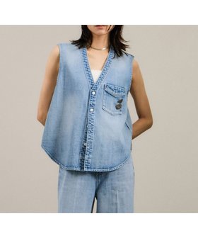【サロン アダム エ ロペ/SALON adam et rope'】の【RED CARD TOKYO(レッドカードトーキョー)for SALON】別注GILET blouse / デニムジレベスト 人気、トレンドファッション・服の通販 founy(ファニー) ファッション Fashion レディースファッション WOMEN アウター Coat Outerwear トップス・カットソー Tops/Tshirt ベスト/ジレ Gilets/Vests 別注 Special Order |ID:prp329100004553066