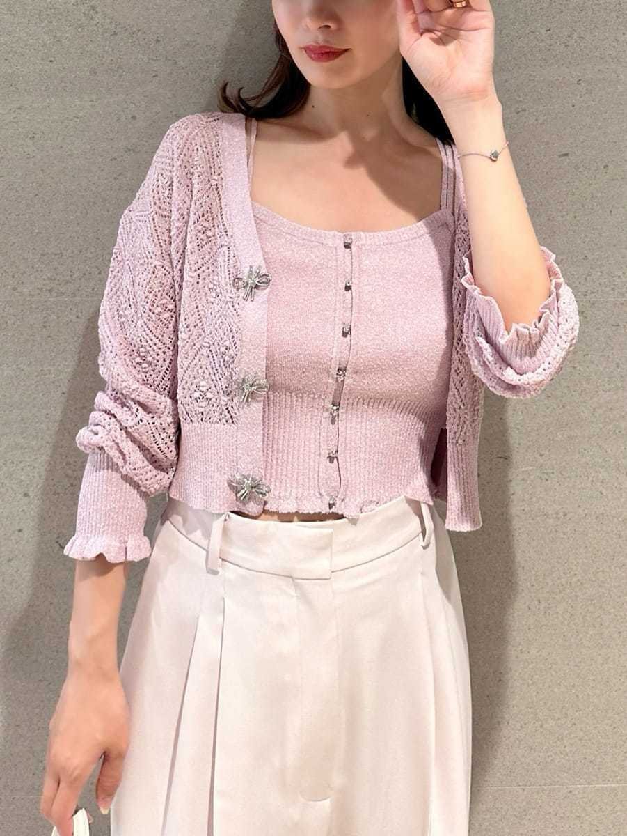 【スナイデル/SNIDEL】のリボンビジュー釦シアーカーディガン インテリア・キッズ・メンズ・レディースファッション・服の通販 founy(ファニー) 　ファッション　Fashion　レディースファッション　WOMEN　トップス・カットソー　Tops/Tshirt　カーディガン　Cardigans　おすすめ　Recommend　エレガント 上品　Elegant　カーディガン　Cardigan　シルバー　Silver　フォルム　Form　ベーシック　Basic　リボン　Ribbon　PNK[066]|ID: prp329100004554162 ipo3291000000032408201