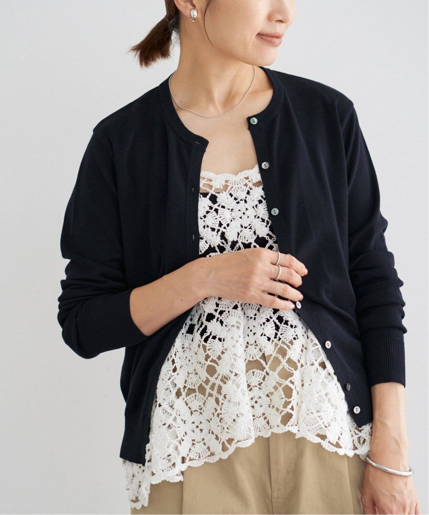 【イエナ/IENA】の80/2 Mer-Cotton セーターマシーン Vネックカーディガン インテリア・キッズ・メンズ・レディースファッション・服の通販 founy(ファニー) 　ファッション　Fashion　レディースファッション　Ladies' Fashion Online　トップス・カットソー　Tops/Tshirt　カーディガン　Cardigans　Vネック　V-Neck　2025年　2025　2025春夏・S/S　Ss,Spring/Summer,2025　おすすめ　Recommend　インナー　Inner　カットソー　Cut And Sew　カーディガン　Cardigan　セーター　Sweater　エレガント 上品　Elegant　ネイビー|ID: prp329100004554202 ipo3291000000032661664