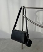 【カプリシューレマージュ/CAPRICIEUX LEMAGE】のポーチSETスクエアショルダーバッグ 人気、トレンドファッション・服の通販 founy(ファニー) ファッション Fashion レディースファッション WOMEN バッグ Bag ポーチ Pouches ショルダー Shoulder スクエア Square ポーチ Pouch リップ Lip ワンポイント One Point thumbnail ブラック|ID: prp329100004554399 ipo3291000000032291700