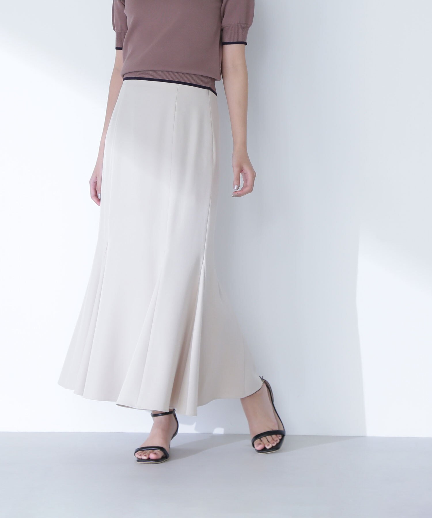 【ナチュラル ビューティー ベーシック/NATURAL BEAUTY BASIC】のヘム切替マーメイドスカート インテリア・キッズ・メンズ・レディースファッション・服の通販 founy(ファニー) 　ファッション　Fashion　レディースファッション　Fashion for Women　スカート　Skirts　マーメイド　Mermaid, Fishtail Silhouette　切替　Switching, Contrast Panel　エクリュ1|ID: prp329100004554571 ipo3291000000032621921