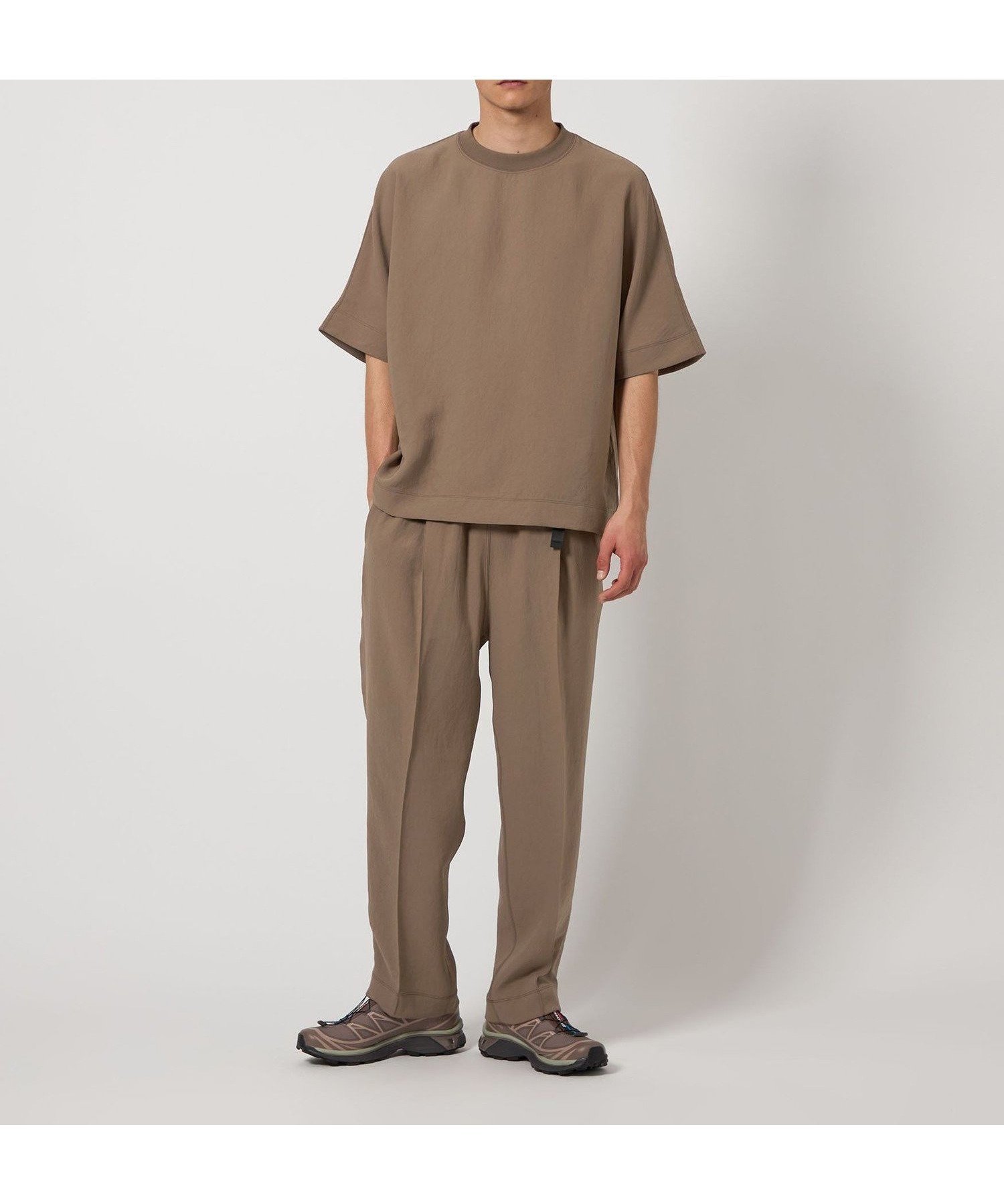 【ユナイテッドアローズ/UNITED ARROWS / MEN】のD.O UNITED ARROWS BY DAISUKE OBANA I BELT CR 1P PANTS/パンツ インテリア・キッズ・メンズ・レディースファッション・服の通販 founy(ファニー) 　ファッション　Fashion　メンズファッション　Men's Style Online　ボトムス　Bottoms/Men　エレガント 上品　Elegant　コレクション　Collection　ジャケット　Jacket　スラックス　Slacks　セットアップ　Set Up　定番　Standard　プリーツ　Pleats　ポケット　Pocket　ポロシャツ　Polo Shirt　ルーズ　Loose　おすすめ　Recommend　MOCA|ID: prp329100004554966 ipo3291000000032691387