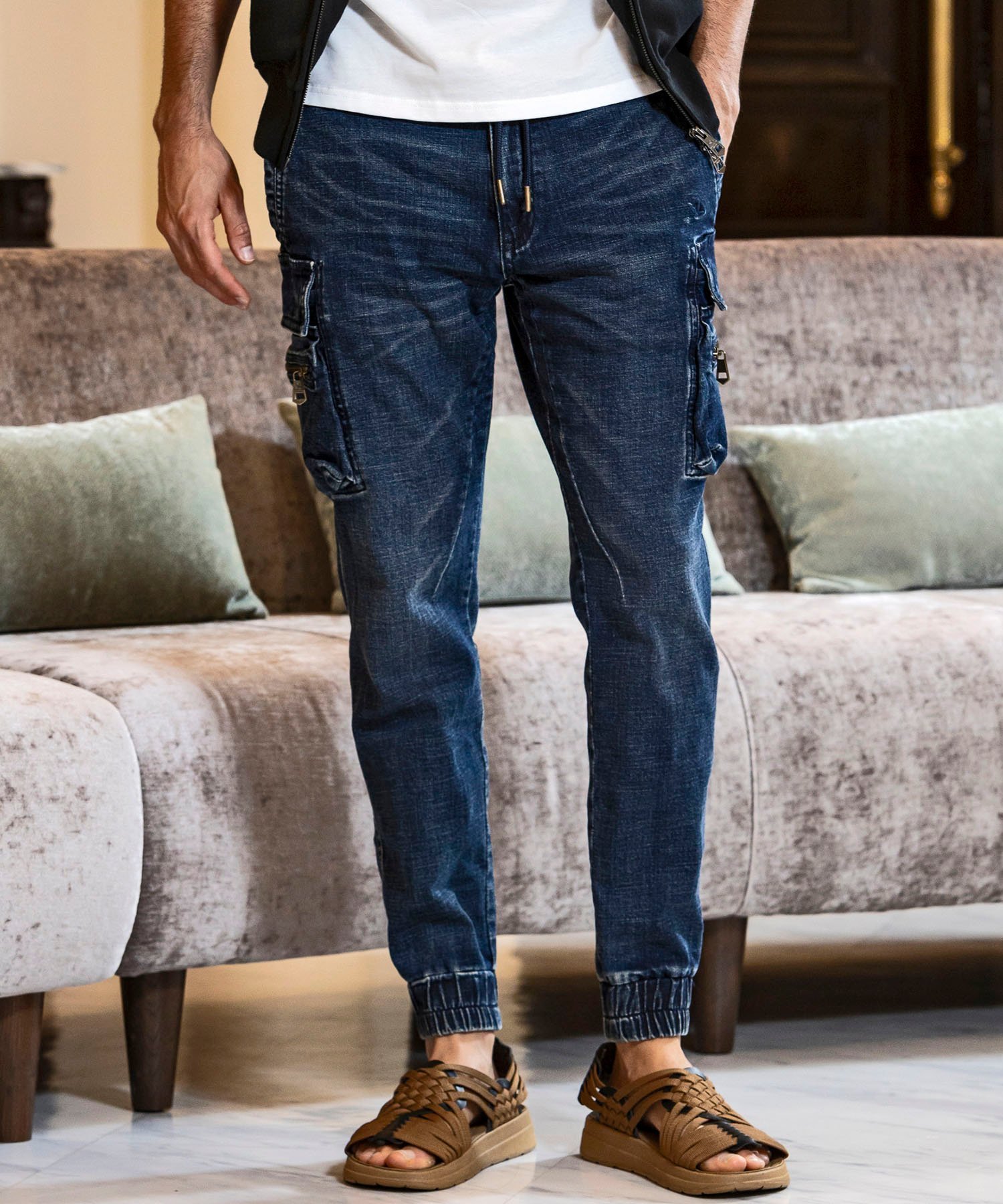 【シフォン/SHIFFON / MEN】の1PIU1UGUALE3 RELAX ジョグカーゴパンツ インテリア・キッズ・メンズ・レディースファッション・服の通販 founy(ファニー) 　ファッション　Fashion　メンズファッション　Fashion for Men　ボトムス　Bottoms　シャーリング　Shirring, Ruched　ジップ　Zip, Zipper　ジャケット　Jacket, Outerwear　スタイリッシュ　Stylish, Fashionable　スリム　Slim, Slim Fit　デニム　Denim, Jeans Material　ポケット　Pocket, Pocket Detail　ミリタリー　Military, Army Style　リラックス　Relax, Relaxed Fit　エレガント 上品　Elegant　indigo|ID: prp329100004555029 ipo3291000000033153154