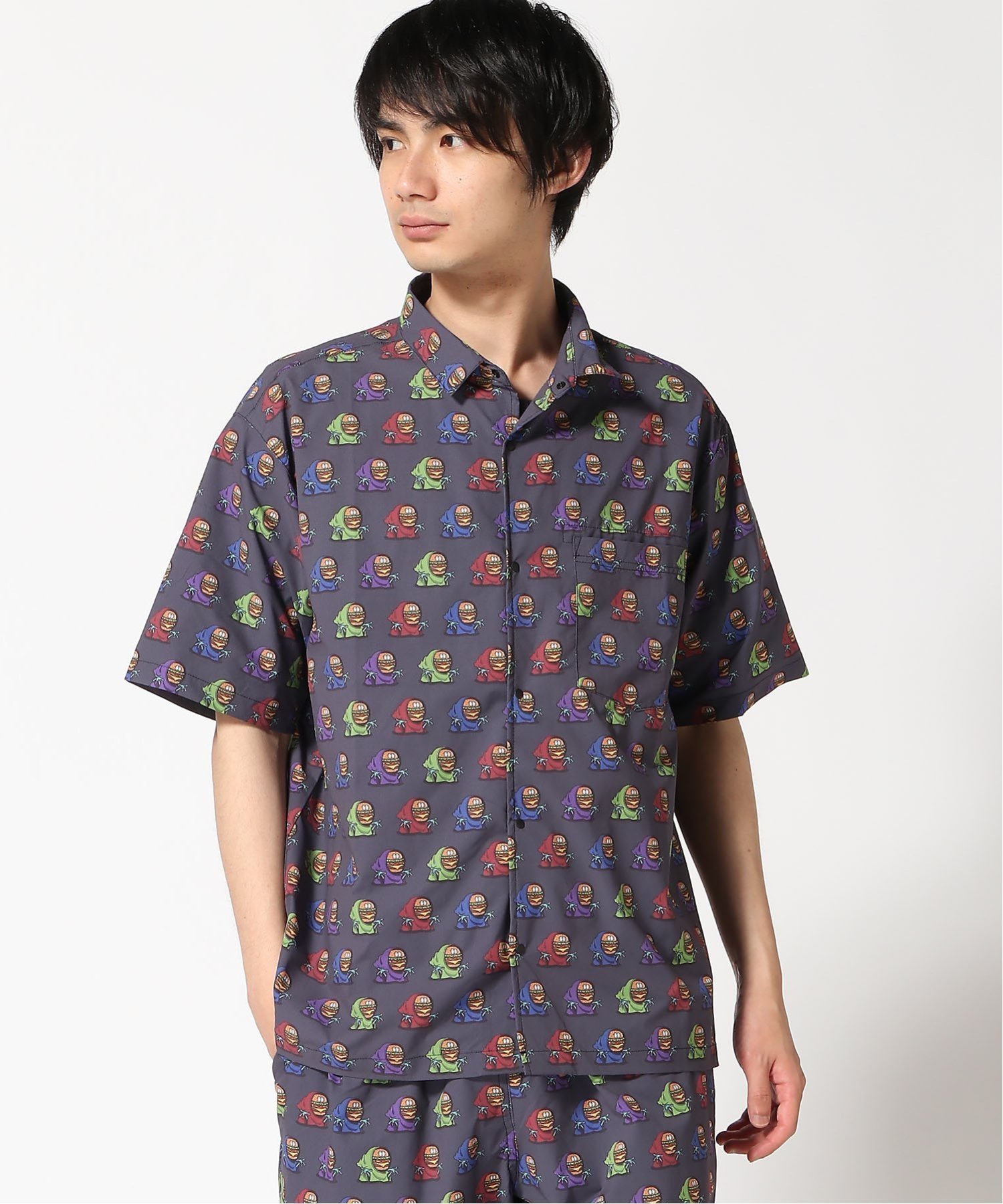 【ジムマスター/gym master / MEN】のgym master/UL-GRIDハッピーペイントS/Sシャツ インテリア・キッズ・メンズ・レディースファッション・服の通販 founy(ファニー) 　ファッション　Fashion　メンズファッション　Men's Style Online　タンク　Tank　ドレープ　Drape　夏　Summer　S/S・春夏　Ss・Spring/Summer　ファーストフード柄|ID: prp329100004555208 ipo3291000000032673540