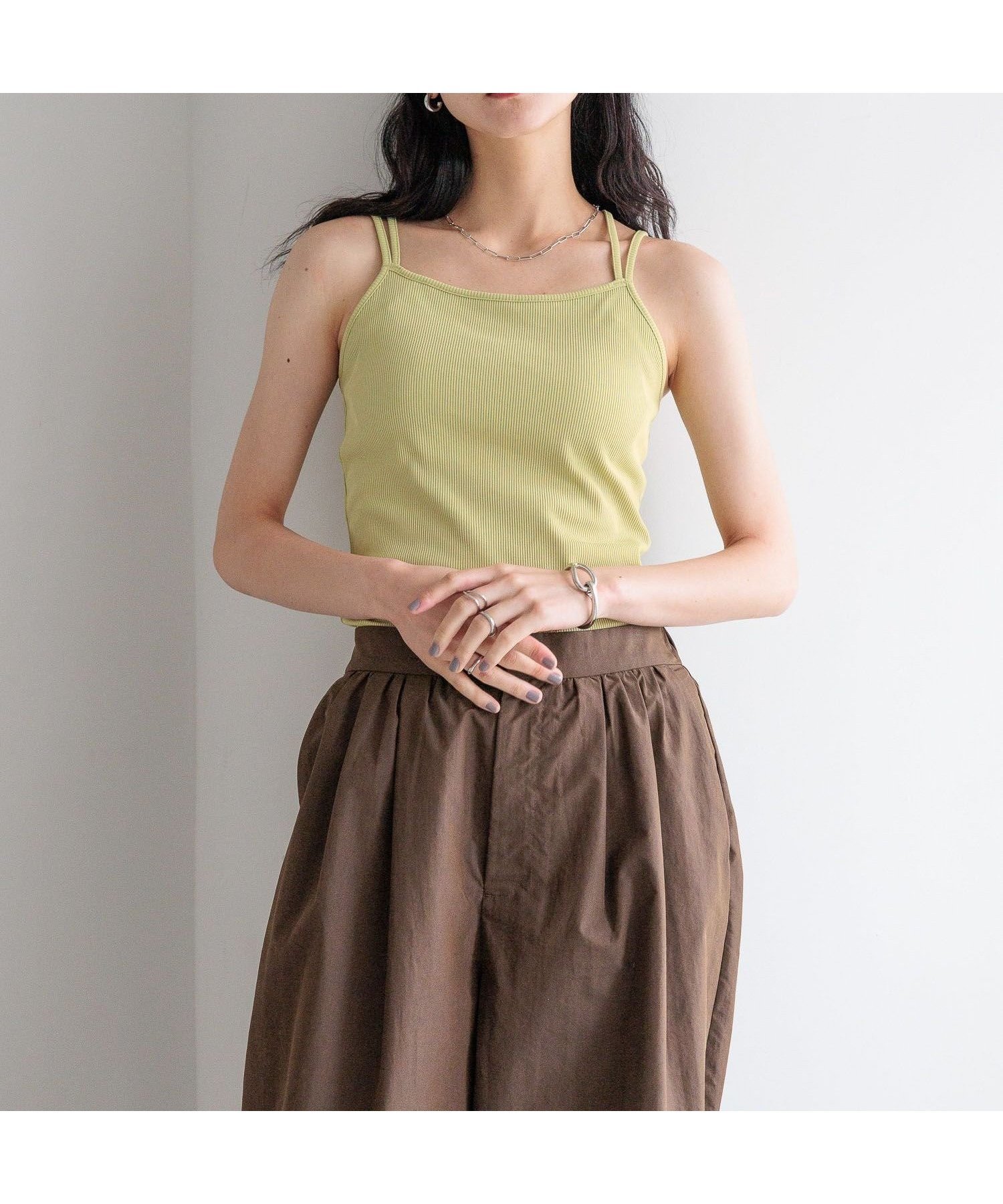 【ローリーズファーム/LOWRYS FARM】のスタイルUPクロスカップキャミ インテリア・キッズ・メンズ・レディースファッション・服の通販 founy(ファニー) 　ファッション　Fashion　レディースファッション　Fashion for Women　トップス・カットソー　Cut & Sew Tops　キャミソール&ノースリーブ　Camisoles & Sleeveless Tops　キャミソール　Camisole, Spaghetti Strap Top　クロップド　Cropped, Short Length　テレコ　Ribbed, Rib Stitch　バランス　Balance, Style Balance　NEWイエロー|ID: prp329100004555296 ipo3291000000033391984