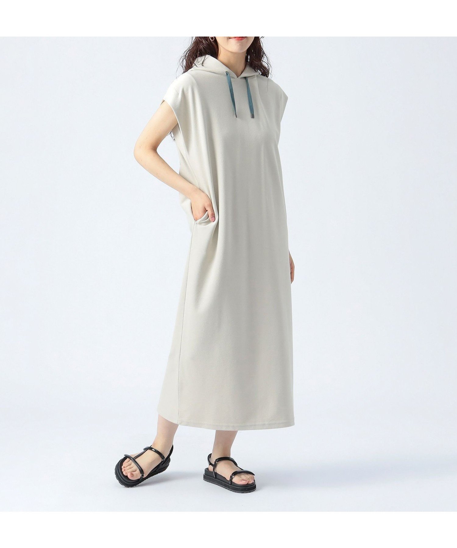 【ビームス ハート/BEAMS HEART】のフーディーカット ワンピース 人気、トレンドファッション・服の通販 founy(ファニー) 　ファッション　Fashion　レディースファッション　WOMEN　ワンピース　Dress　おすすめ　Recommend　カットソー　Cut And Sew　スタイリッシュ　Stylish　ストレート　Straight　スリット　Slit　ポケット　Pocket　エレガント 上品　Elegant　 other-1|ID: prp329100004555844 ipo3291000000032250319